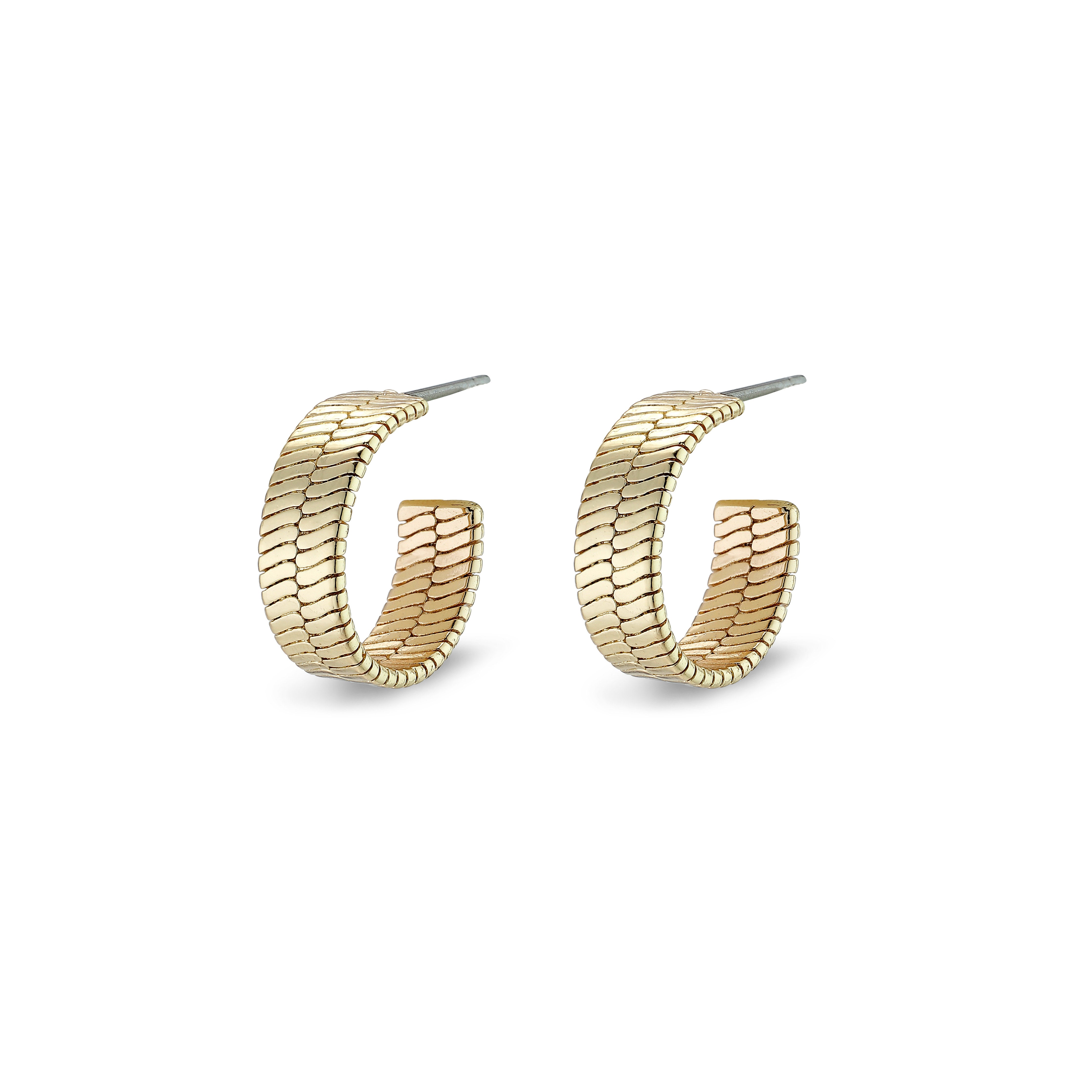 YGGDRASIL earrings gold-plated; gold hoops with embossed leaf pattern inspired by Nordic nature, showcasing Scandinavian design and Pilgrim's timeless craftsmanship.