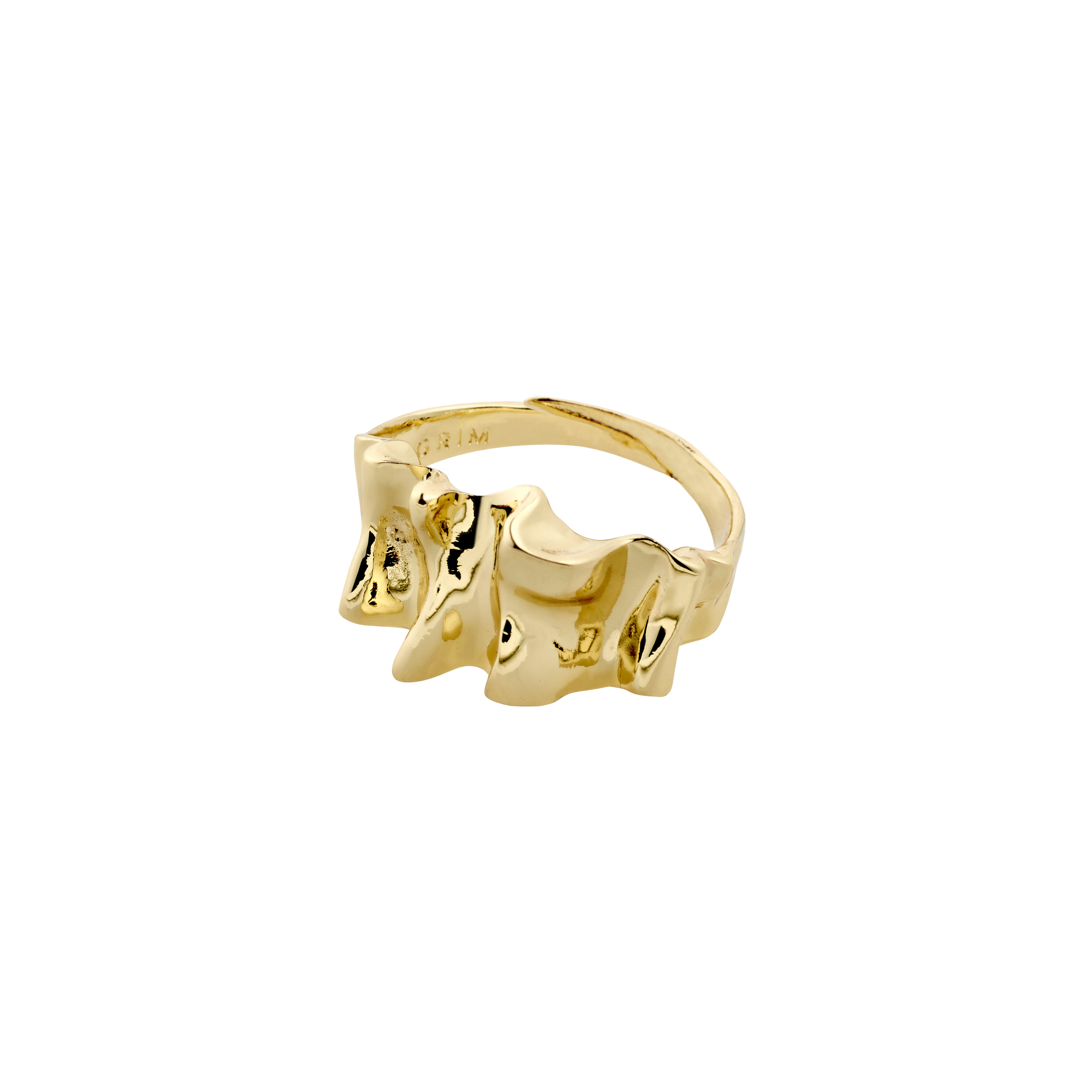 WILLPOWER sculptural ring gold-plated with wavy, handcrafted design, reflecting nature's asymmetry. Made from 99% recycled materials by Pilgrim.