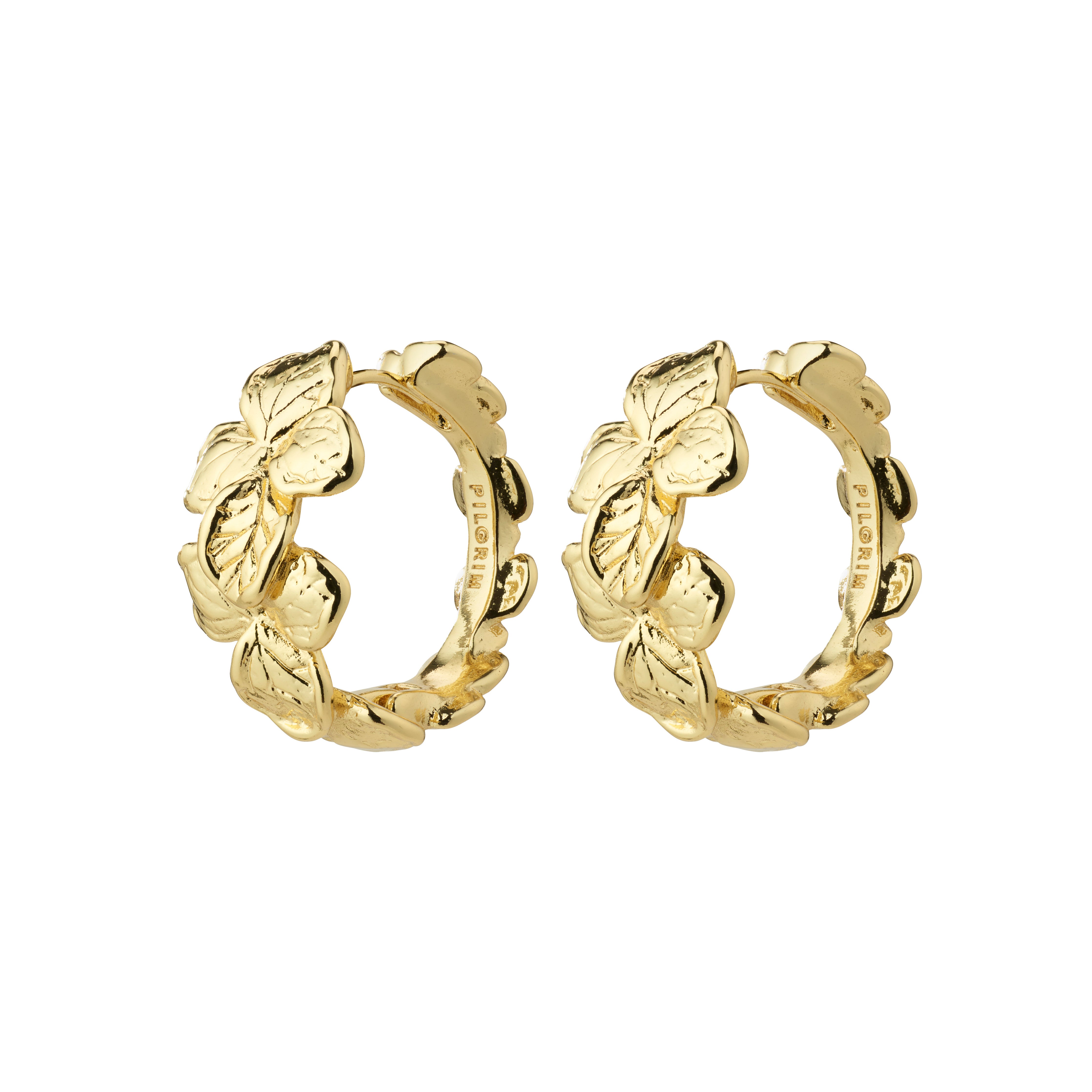 ECHO hoop earrings gold-plated, featuring a romantic flower design, embody Pilgrim's timeless style, crafted from 99% recycled materials for classic beauty.