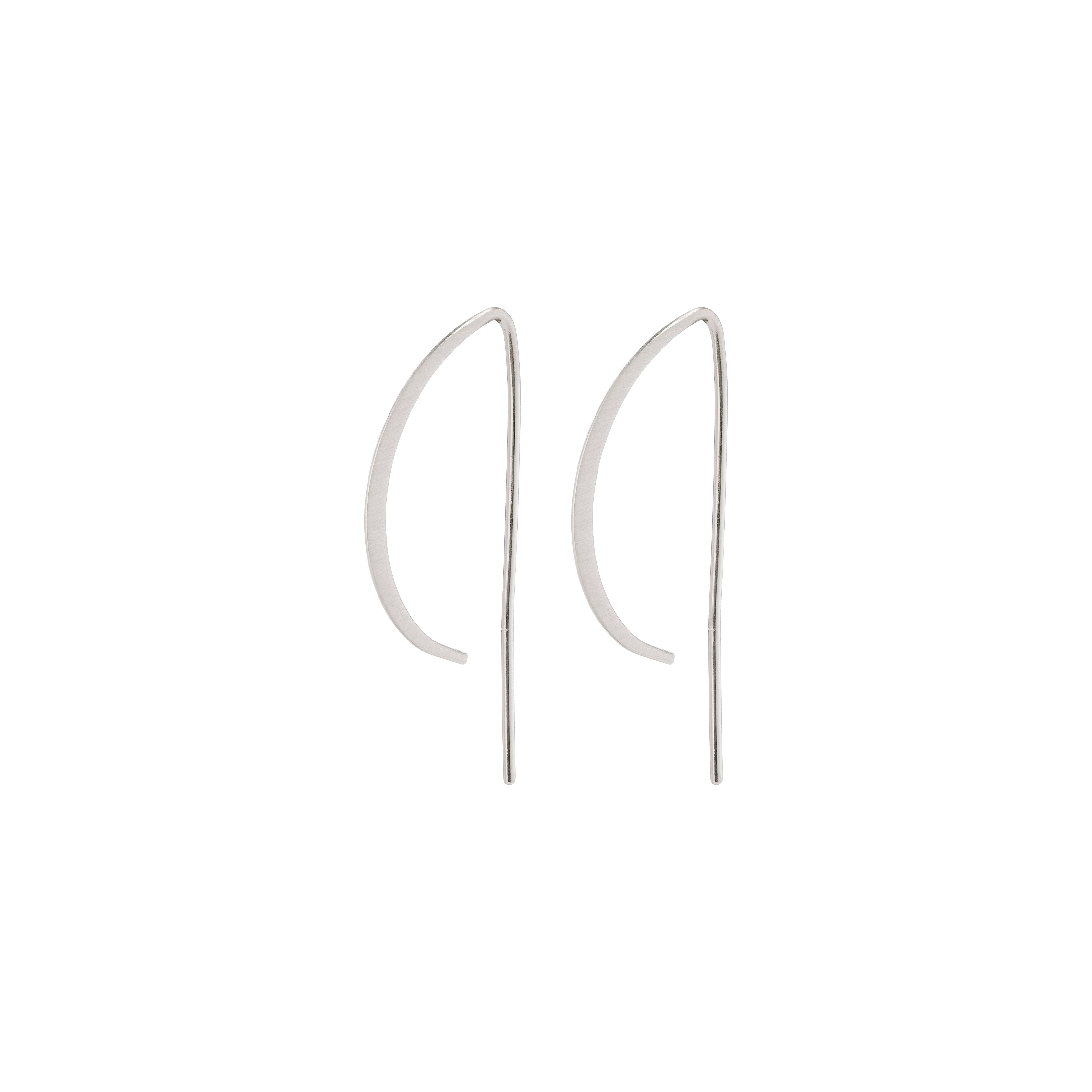 PEONY earrings, silver-plated pull-through design by Pilgrim, showcasing a simple, elegant style perfect for trendsetters seeking Scandinavian-inspired handmade jewelry.