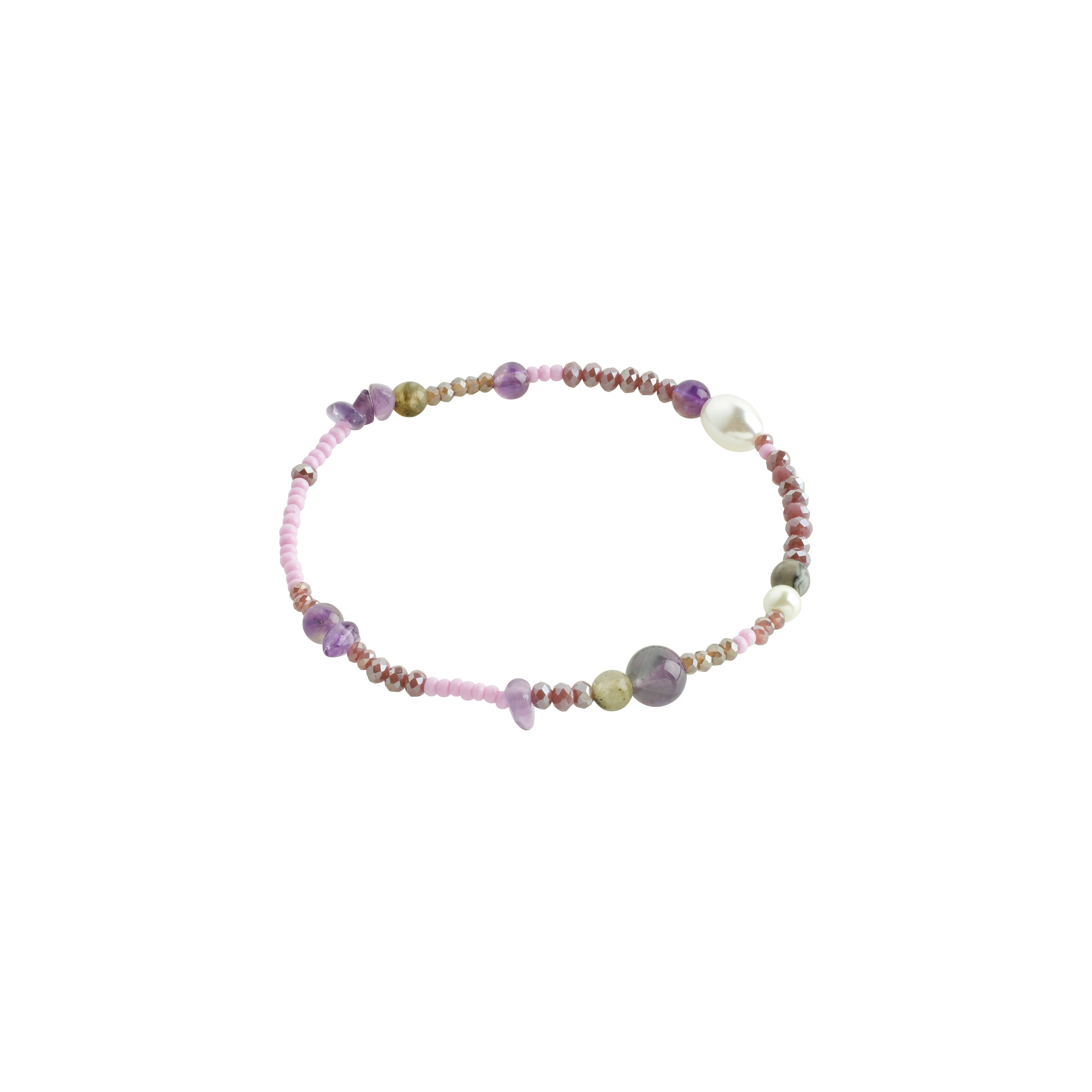 INDIANA bracelet purple featuring freshwater pearls and amethyst, accented with faceted glass beads, offering an effortless, organic style on a durable elastic band.