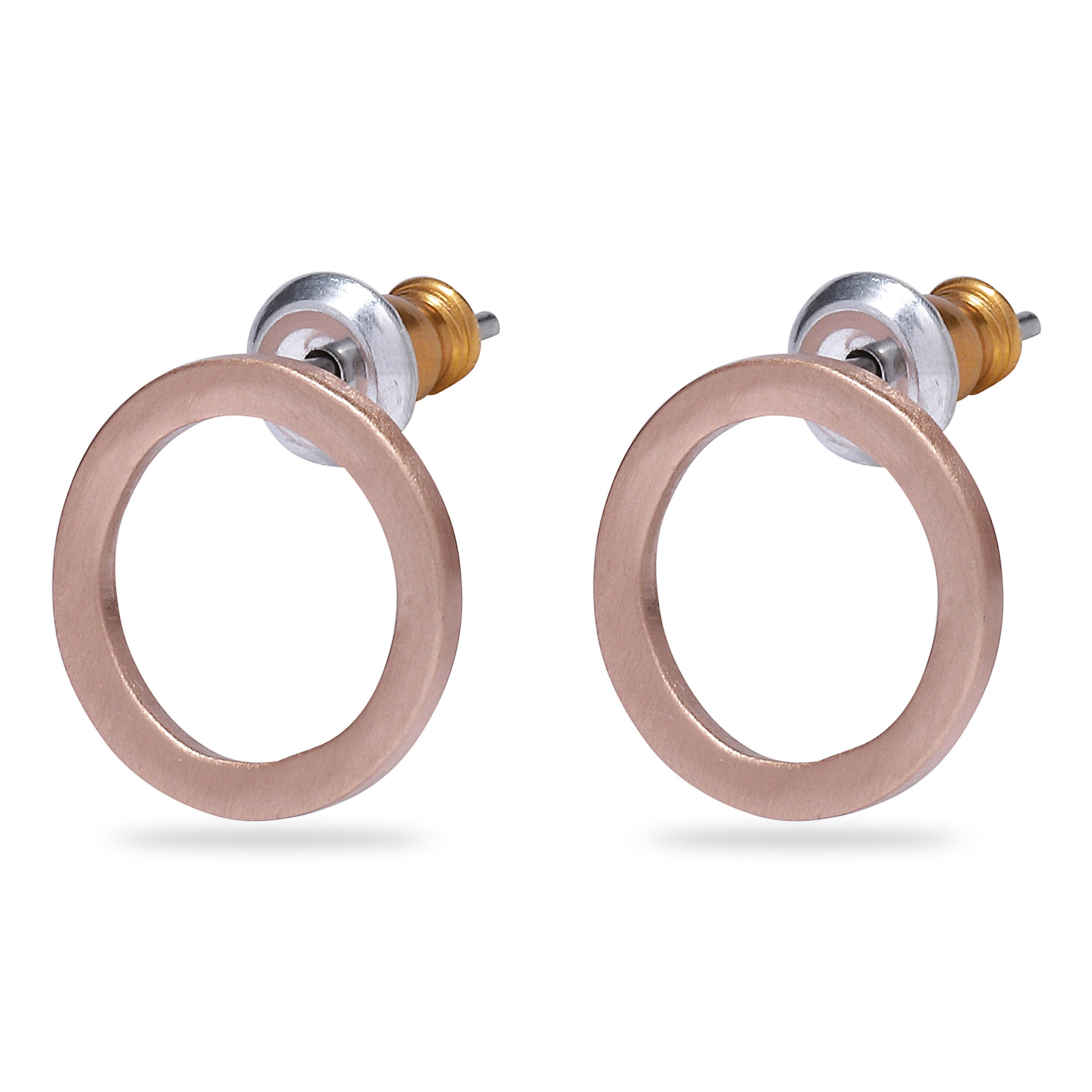 LIV earrings, rose gold-plated, sleek and minimalist, feature a harmonious blend of gold and silver tones, perfect for everyday wear.