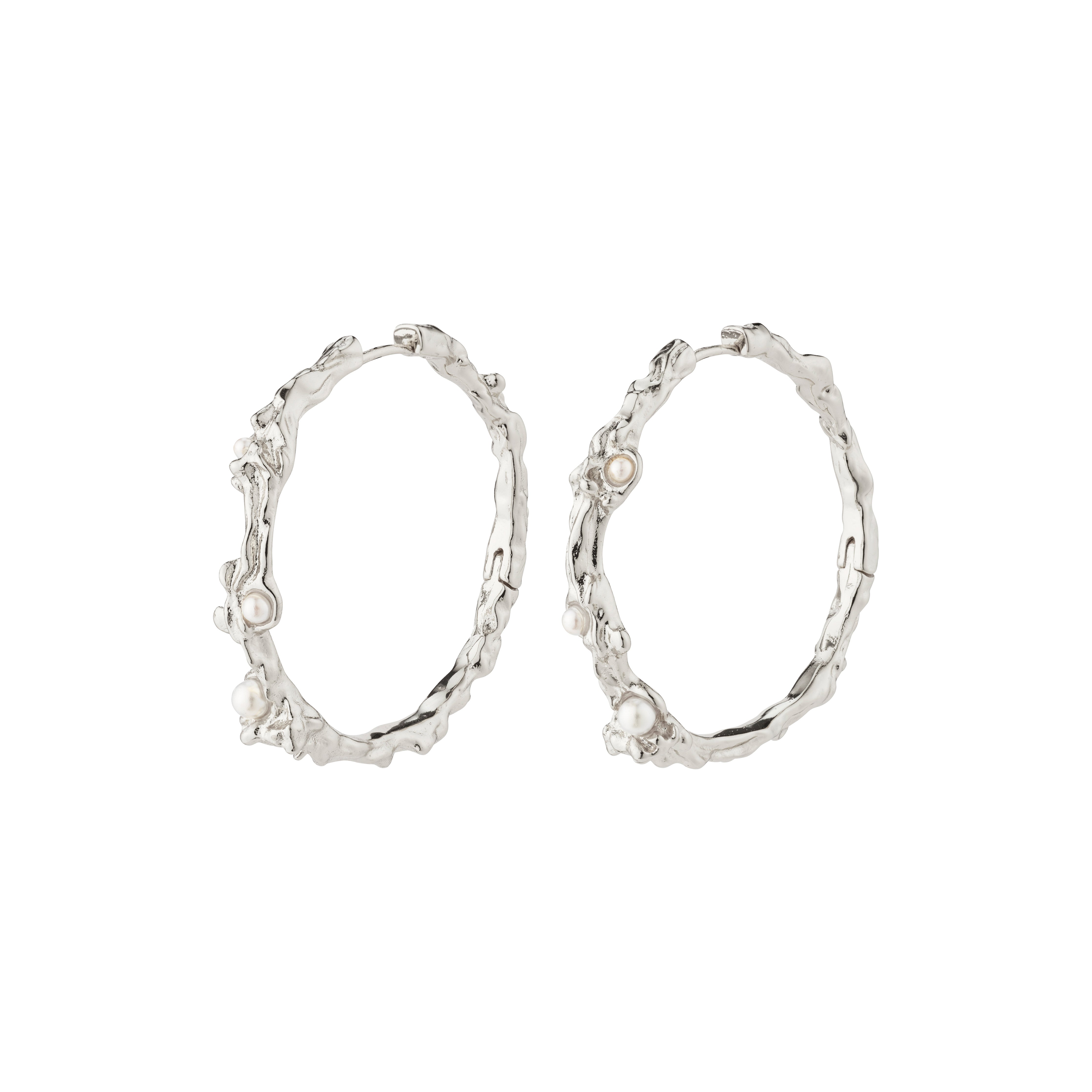 RAELYNN hoops silver-plated earrings with an organic design and small white beads, offering a handcrafted feel and luxurious, summery vibe.
