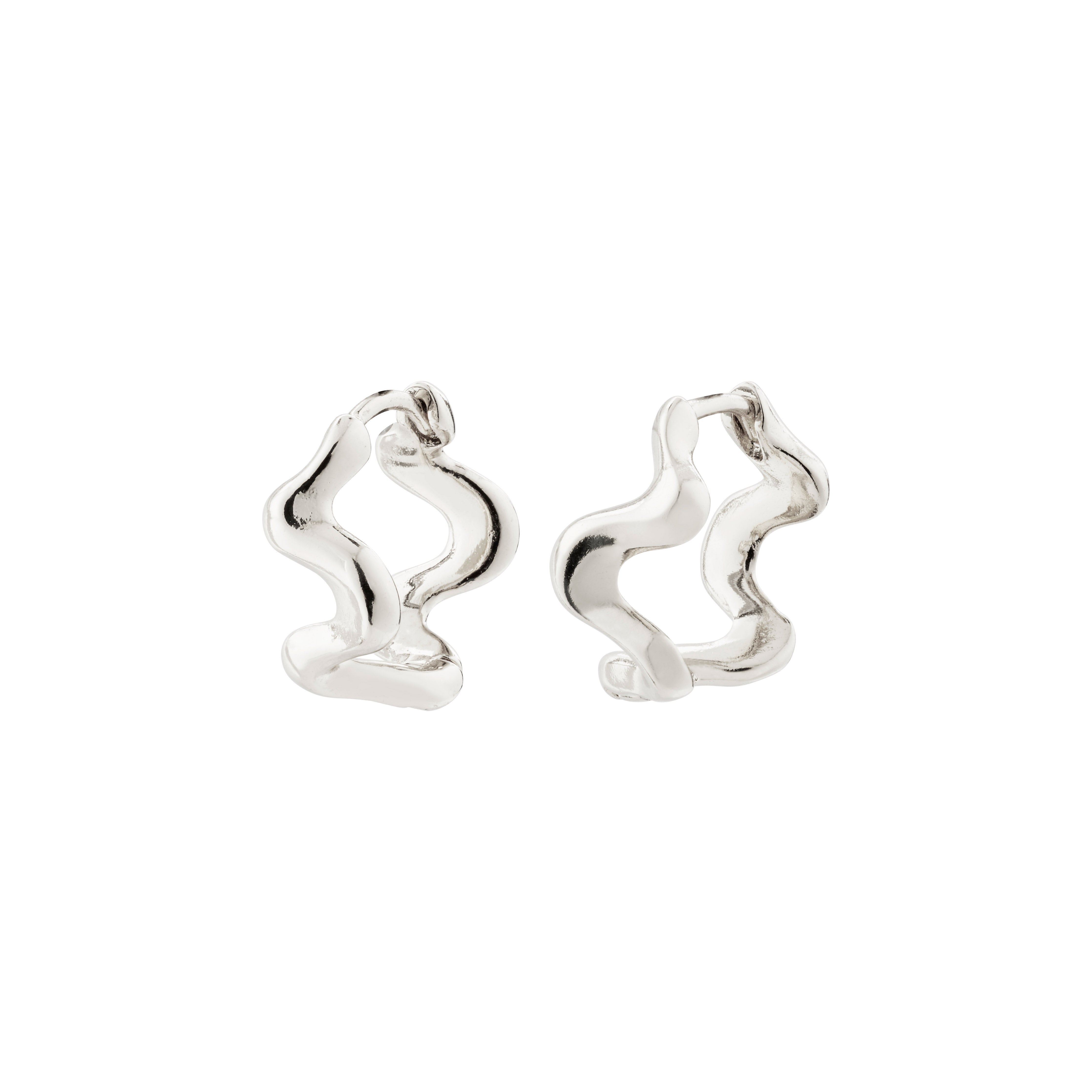 Silver-plated PENELOPE earrings by Pilgrim, featuring a curvy, wavy design with easy-to-use click clasps, crafted from 99% recycled materials for a chic, eco-friendly style.