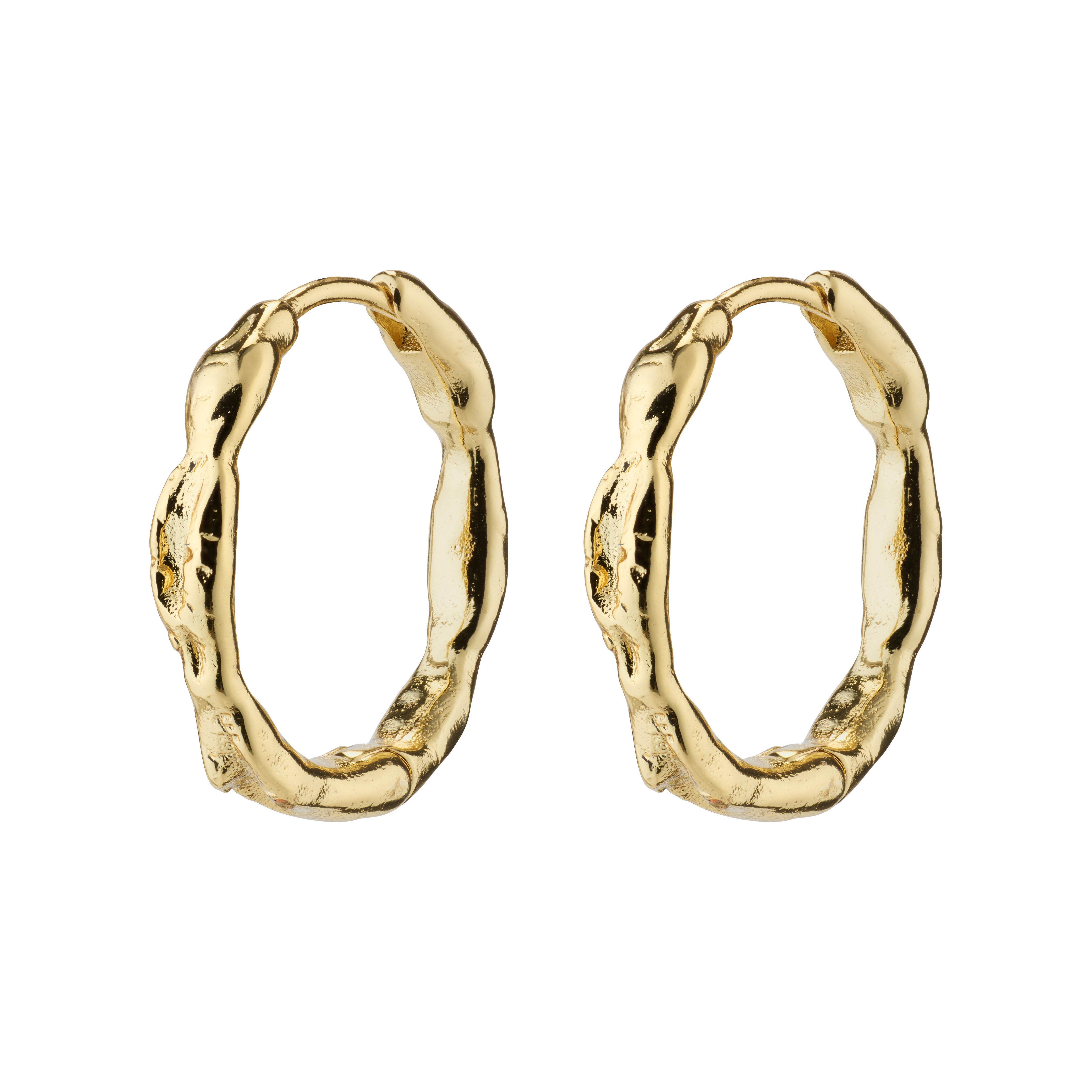 EDDY organic shaped medium hoops, gold-plated, showcasing elegant, handcrafted design with a curvy twist, perfect for a minimalist or personalized jewelry style.