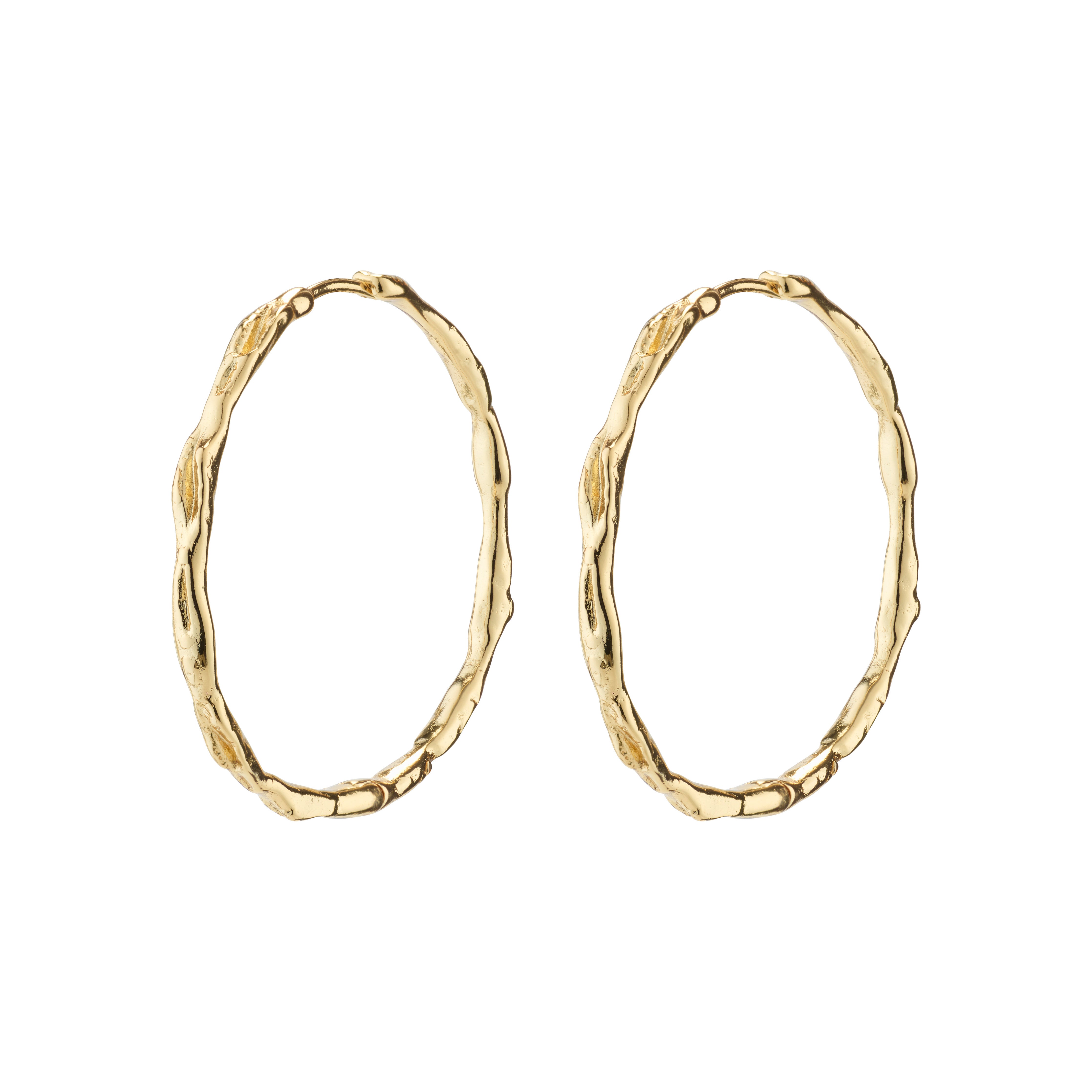 EDDY organic shaped maxi hoops gold-plated, featuring elegant wavy design, perfect for versatile styling. Ideal for trendy, eco-conscious fashion enthusiasts seeking Scandinavian quality.