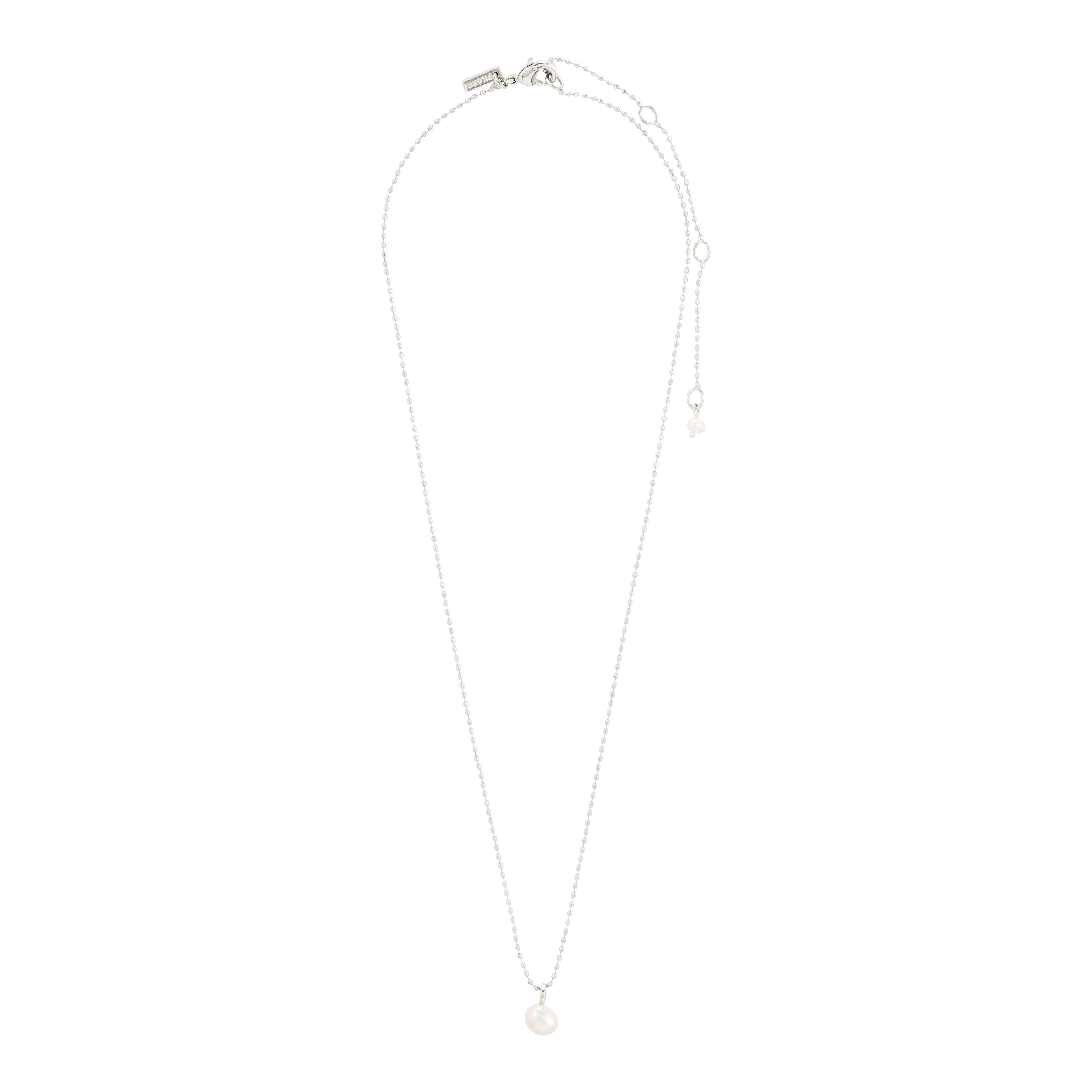 HADLEY necklace: Silver-plated bead chain with a genuine freshwater pearl pendant, offering effortless elegance and timeless charm. Crafted from 75% recycled material.