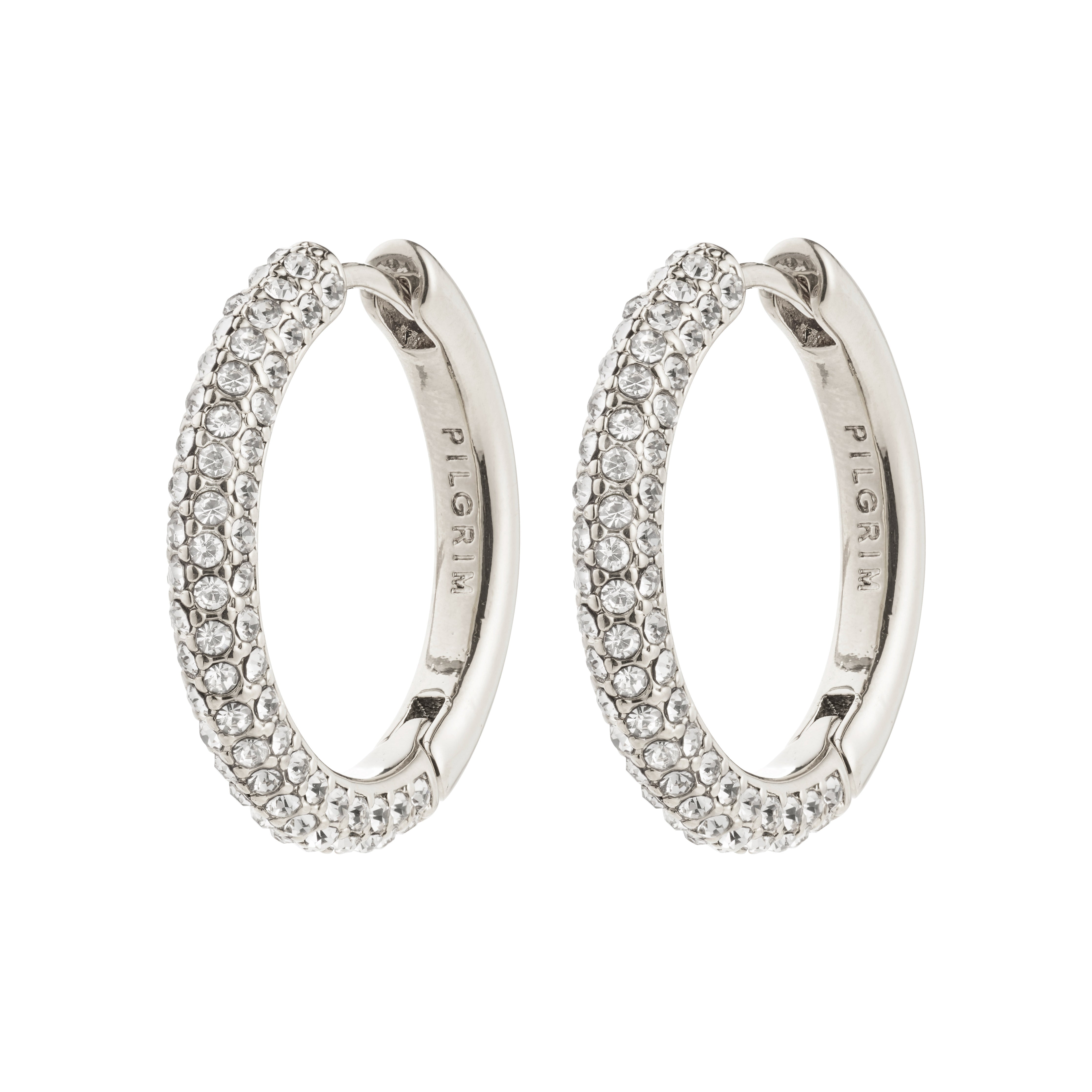 TATUM large hoops silver-plated, adorned with Preciosa crystals, offer understated luxury and versatility, ideal for day-to-night transitions. Crafted with 97% recycled materials.