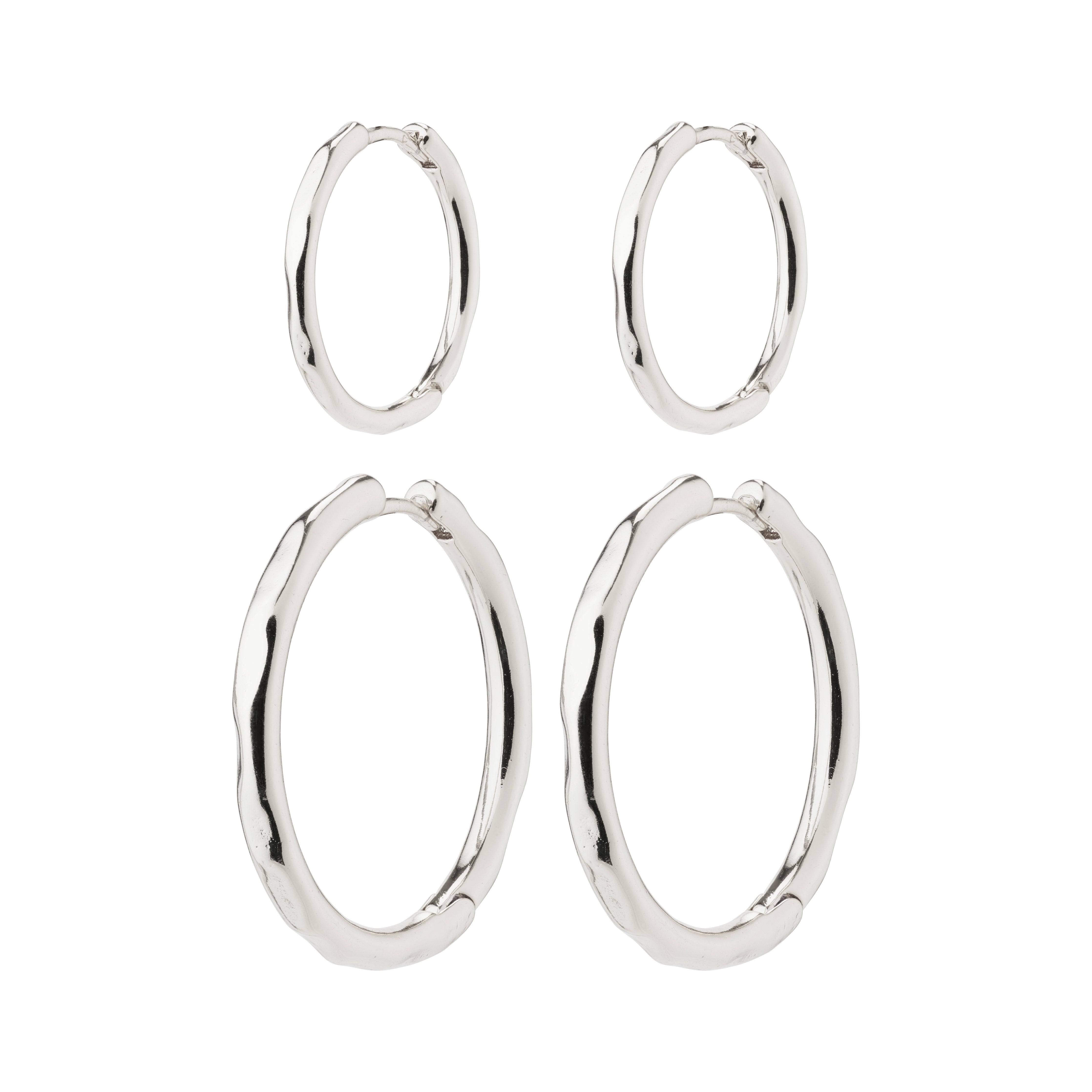 EVE hoop earrings 2-in-1 set silver-plated, featuring two pairs of sleek silver hoops, perfect for versatile, stylish ear curation.