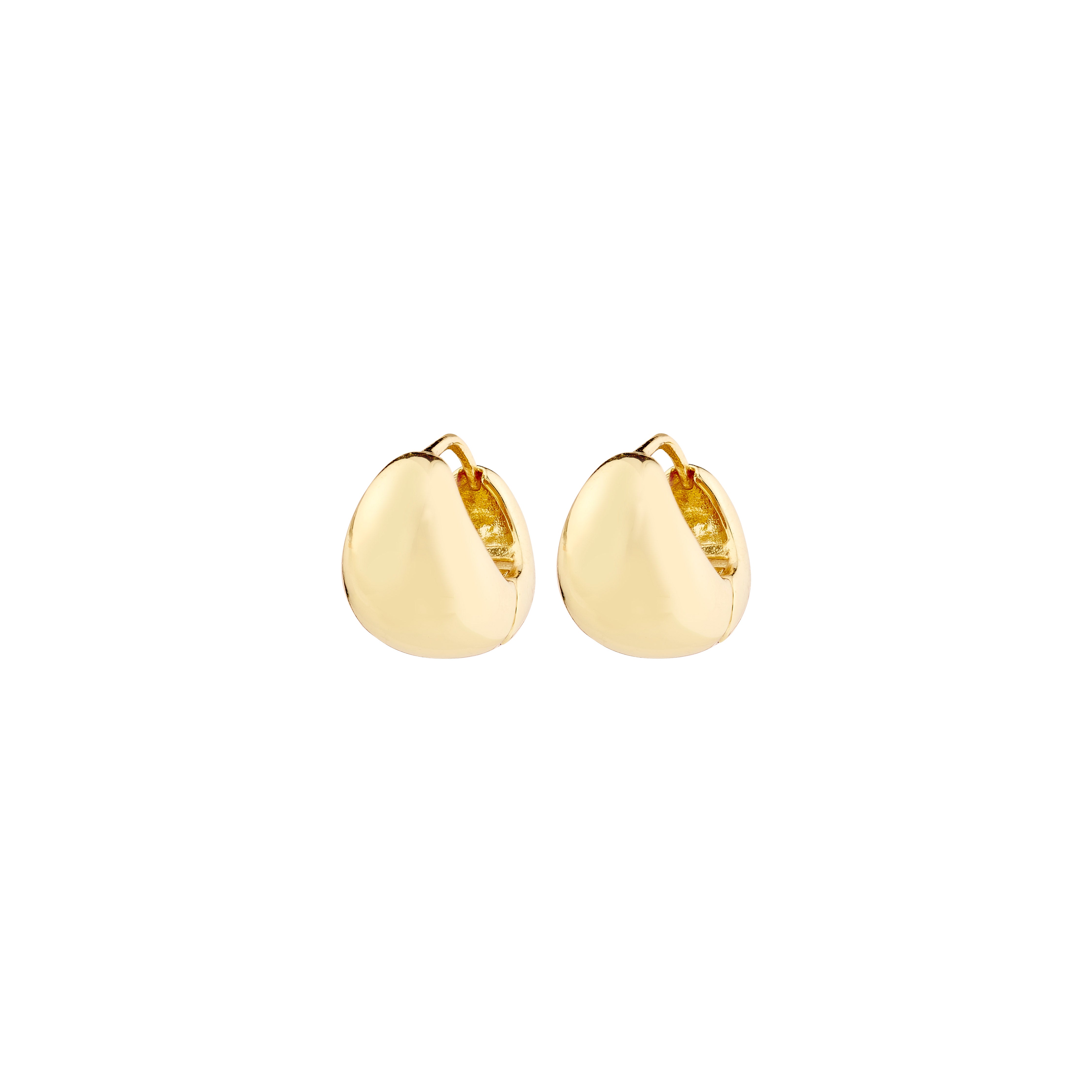 JUA earrings gold-plated with a chunky dome design, embodying a retro aesthetic, crafted from 99% recycled materials by Pilgrim.