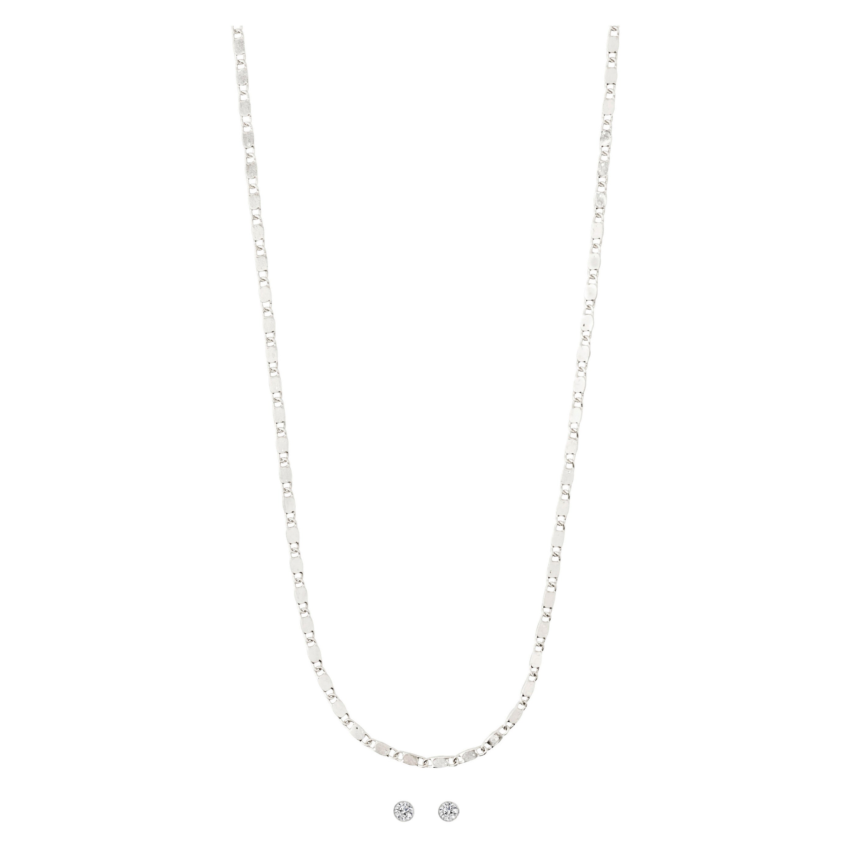 FELICIA giftset: A silver-plated, flat-link chain necklace and matching stud earrings with sparkling Preciosa Crystals, perfect for versatile, everyday elegance.