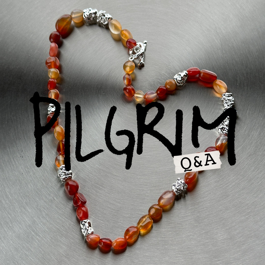 Heart-shaped necklace made of colorful beads, embodying Pilgrim's blend of timeless and trendy Danish handmade jewelry. Ideal for fashion-forward Gen Y & Z.