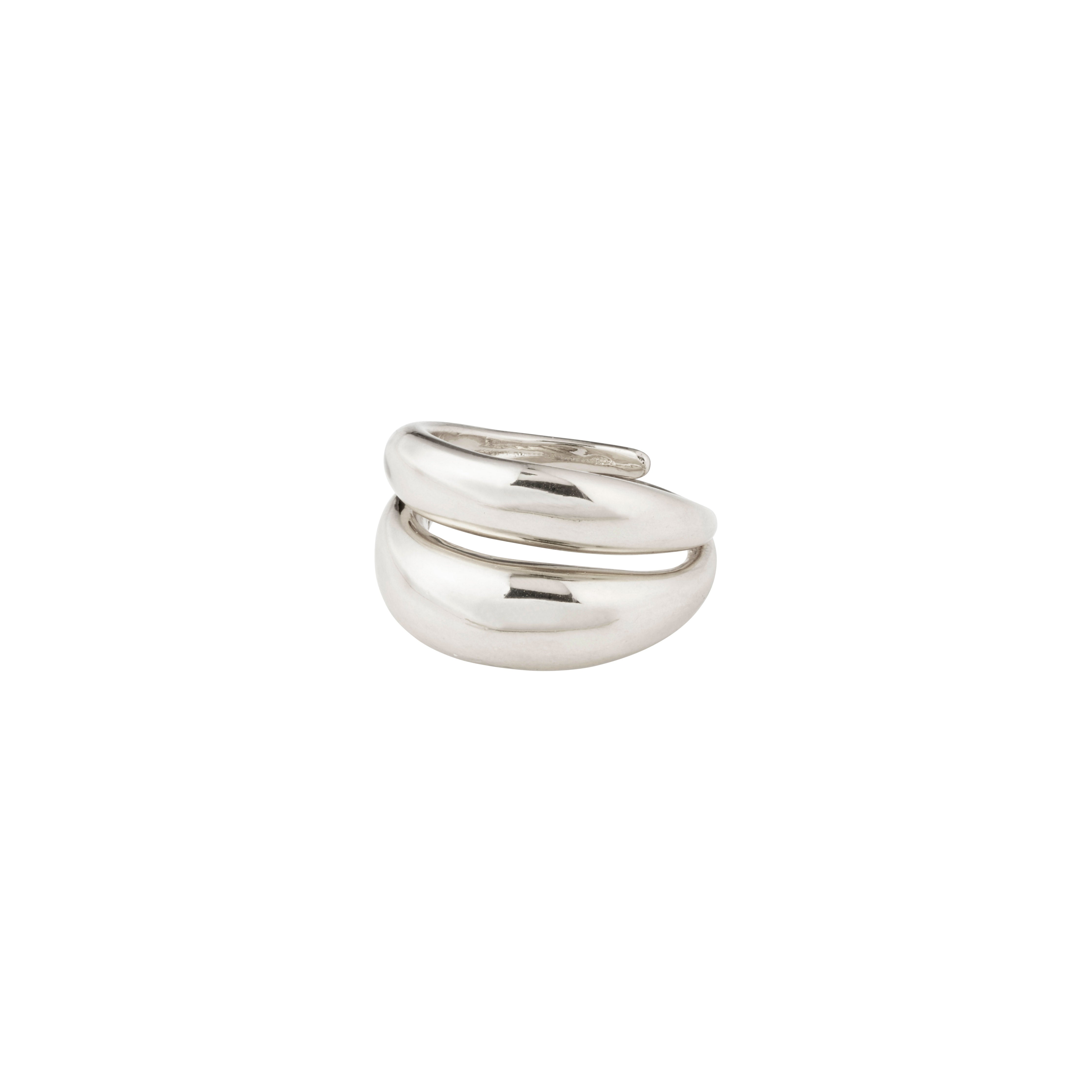 RECONNECT chunky statement ring silver-plated with a sculptural, double-band design, embodying simple beauty and trendy organic shapes for a stylish, everyday statement.