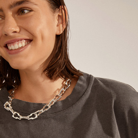 LIVE recycelte Halskette mit Schlüssellochkette, versilbert