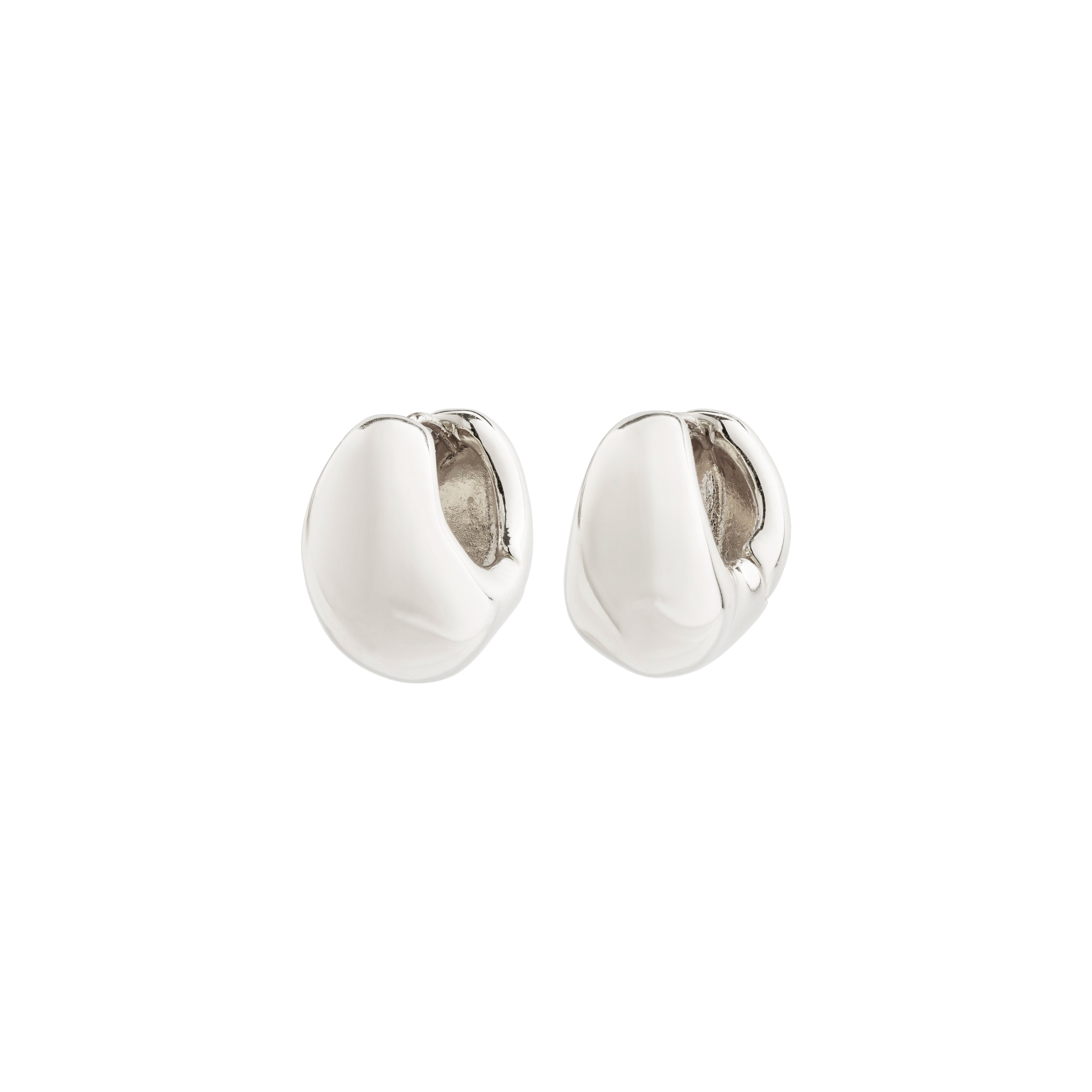 LIGHT chunky earrings, silver-plated hoops with wavy design, inspired by Scandinavian style. Features click clasp and crafted from 99% recycled material.