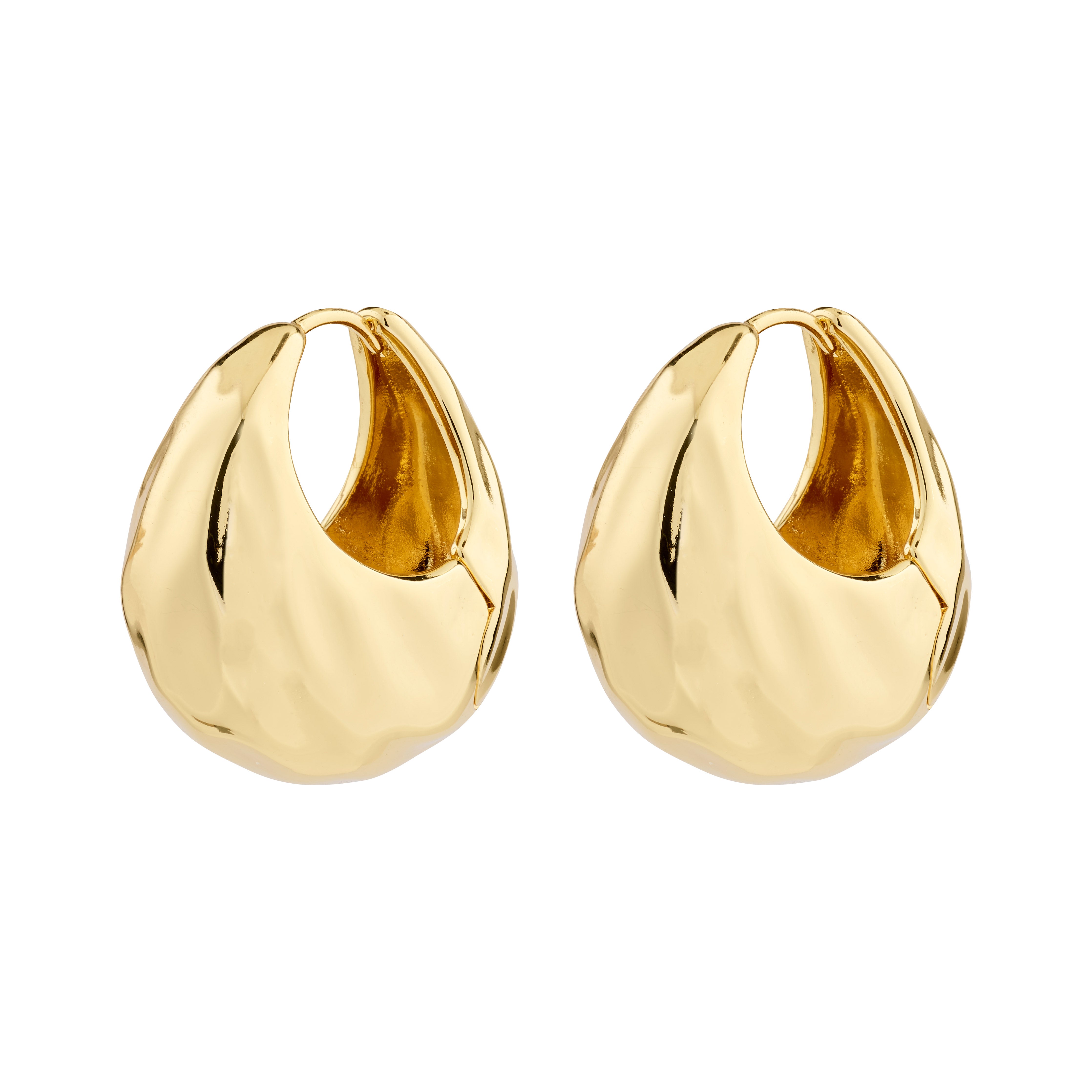 BELIEVE chunky hoop earrings gold-plated, featuring a shiny hammered texture, reflecting light beautifully, with easy-to-use click clasps for everyday wear.