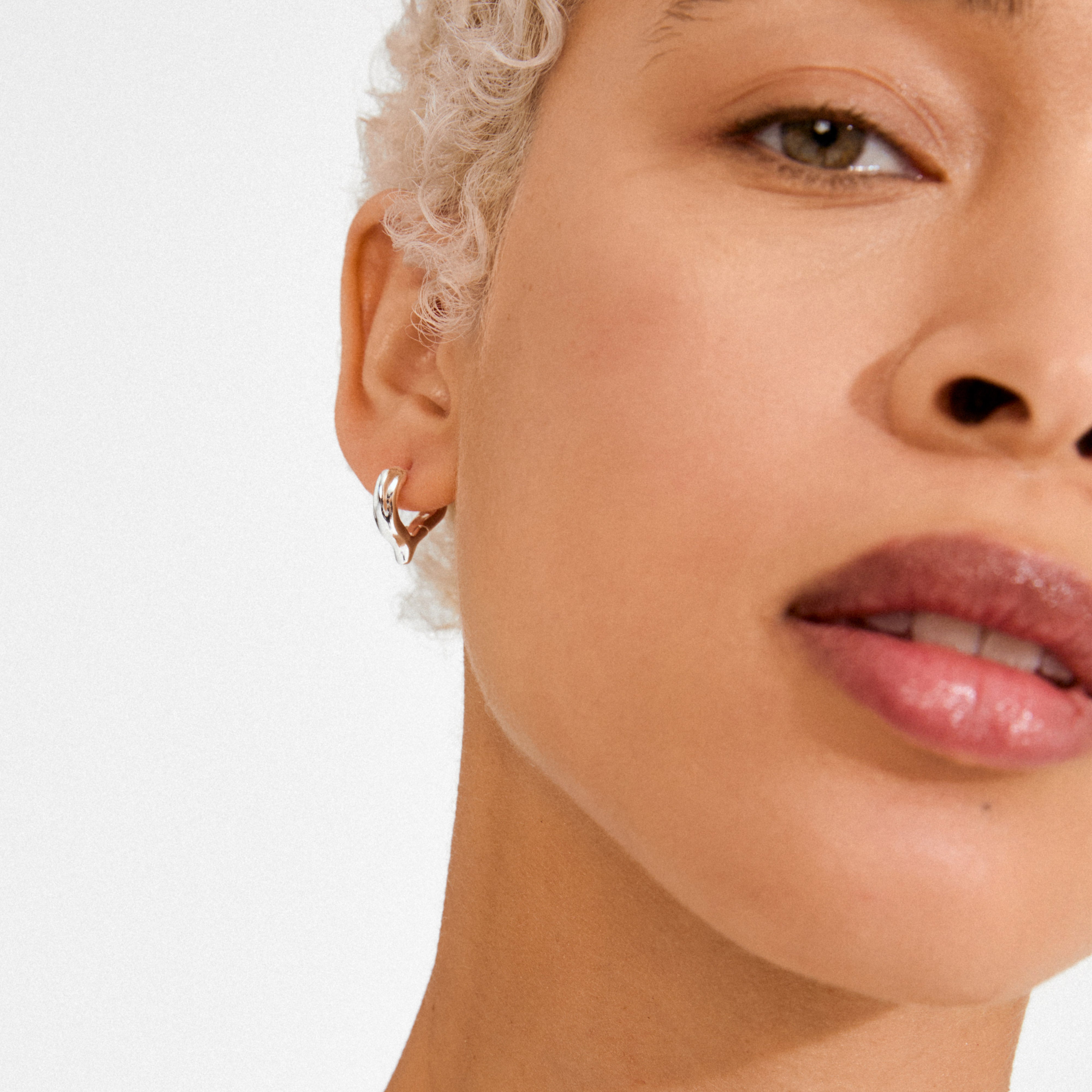 IRIS Ohrringe versilbert