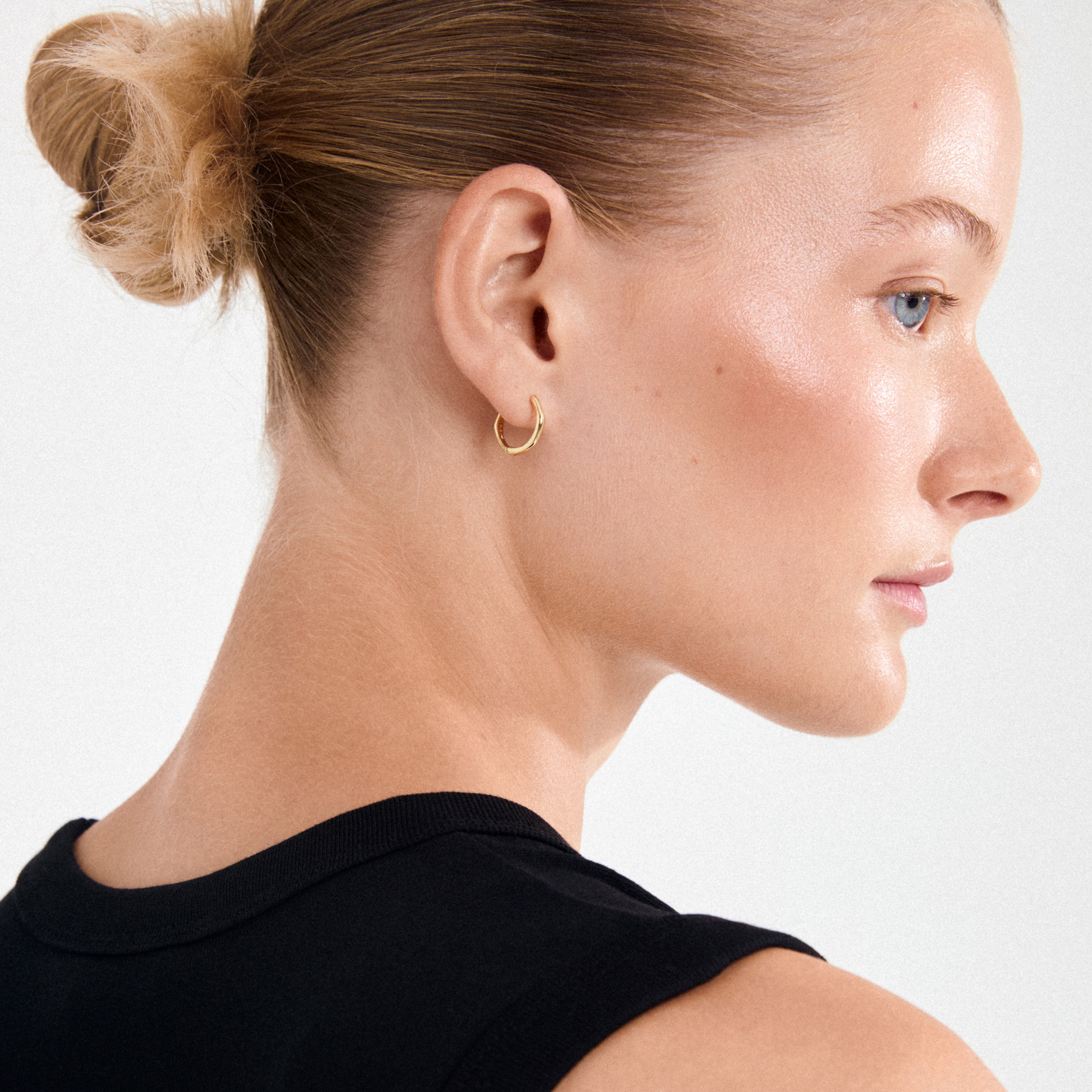 NOVA øreringer i gullbelagt