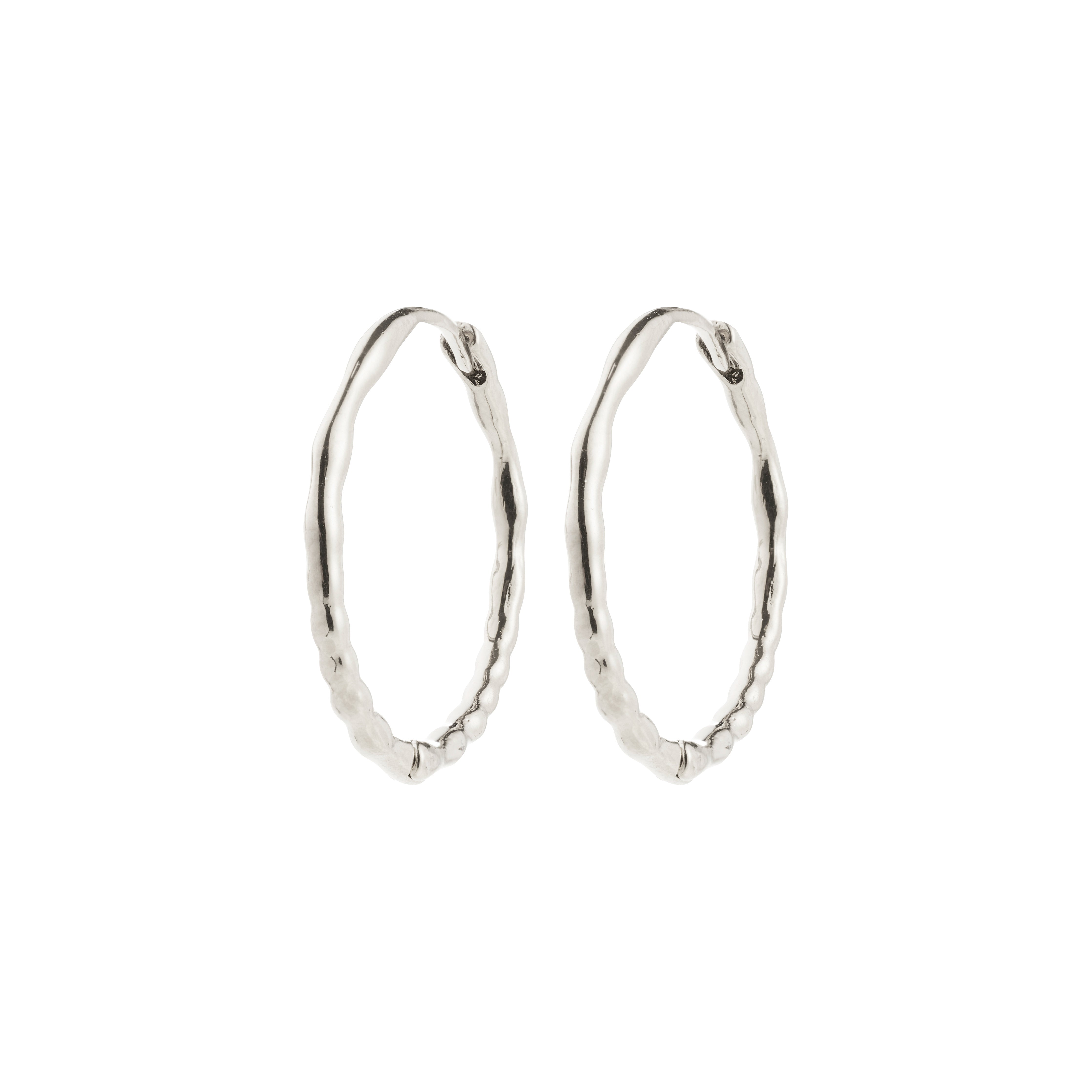 Silver-plated BETWEEN hoops with an organic, flowing design, offering a minimalist boho style, crafted from 99% recycled material for a sustainable fashion statement.
