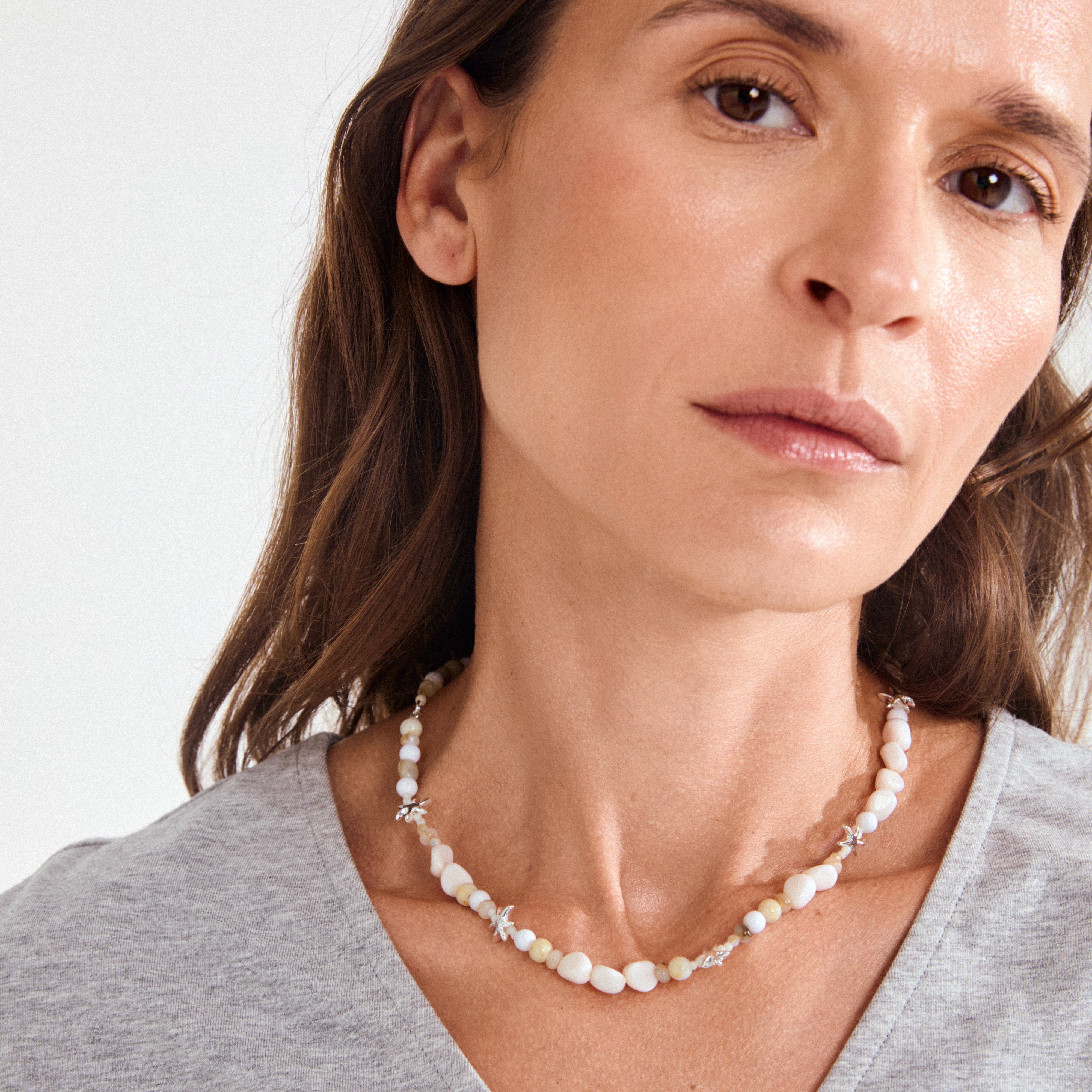 PRISM halskjede hvit/sølvbelagt