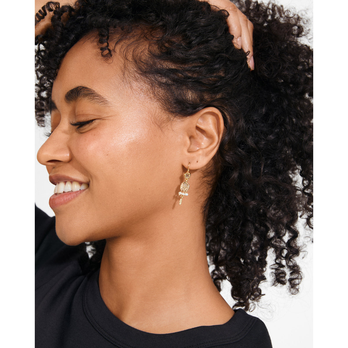 HERE earrings gold-plated