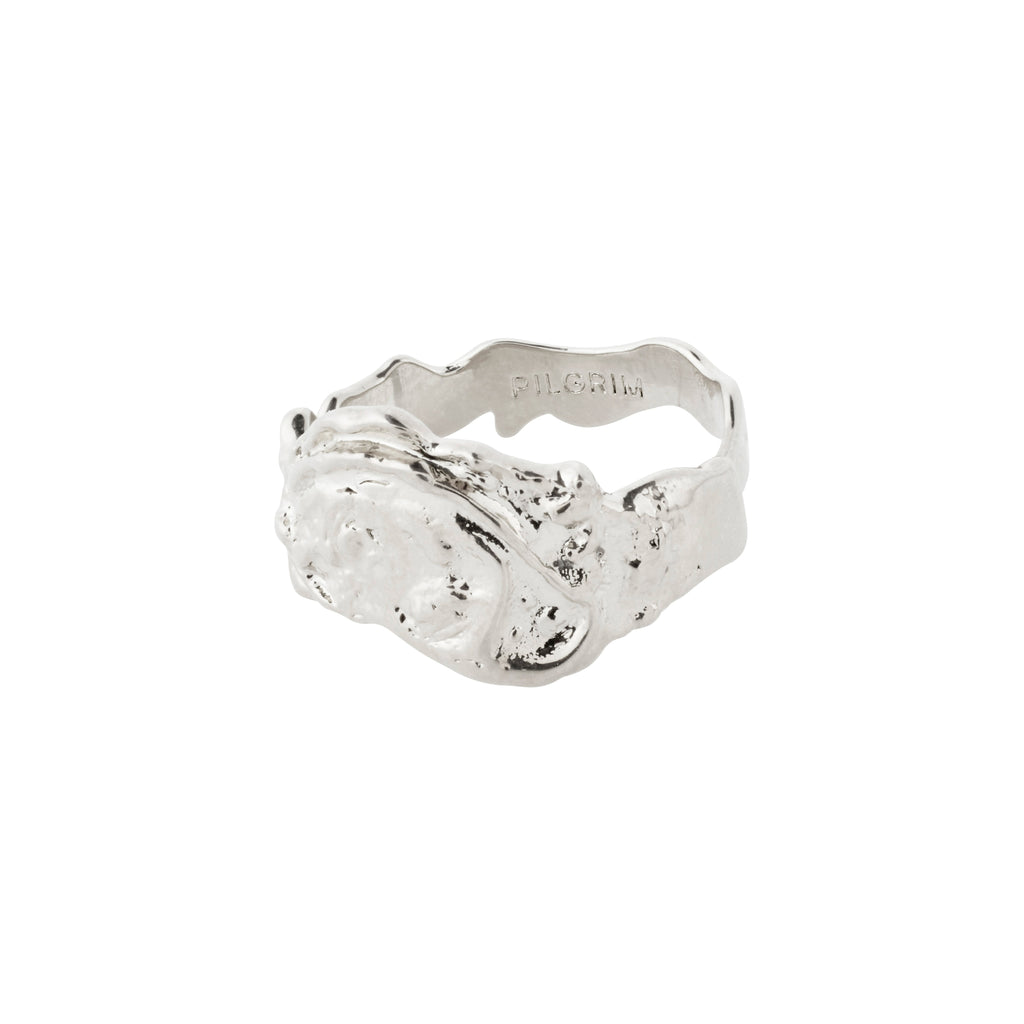 BLOSSOM organic shaped ring, silver-plated, with a handcrafted wavy design and unfinished edges, reflecting Pilgrim's sustainable and trendy Danish craftsmanship.