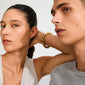 PHASE bangle gold-plated showcased on a woman, featuring a chunky, sleek design, emphasizing its trendy style and sustainable craftsmanship from Pilgrim.