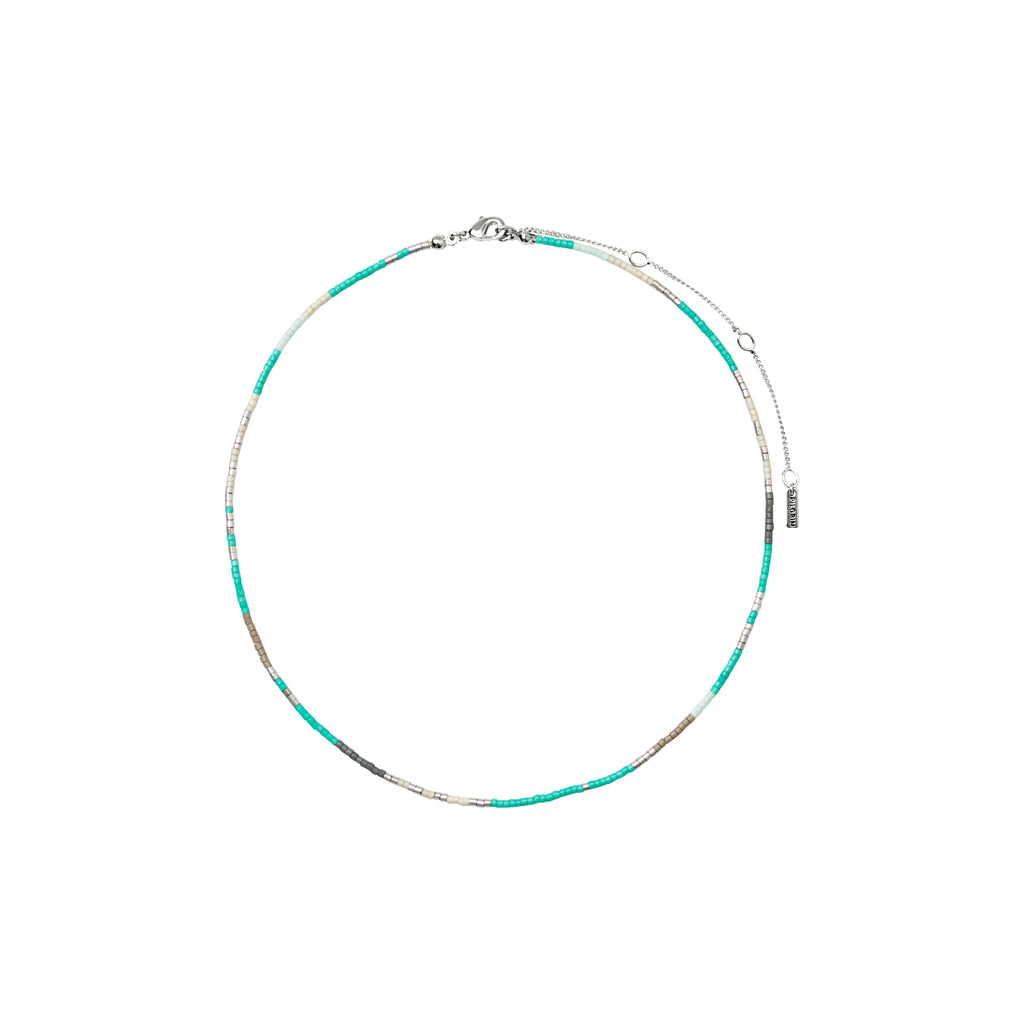 ALISON necklace mint, silver-plated, features turquoise beads for a boho-inspired look, ideal for layering and expressing a relaxed, festival-ready style.