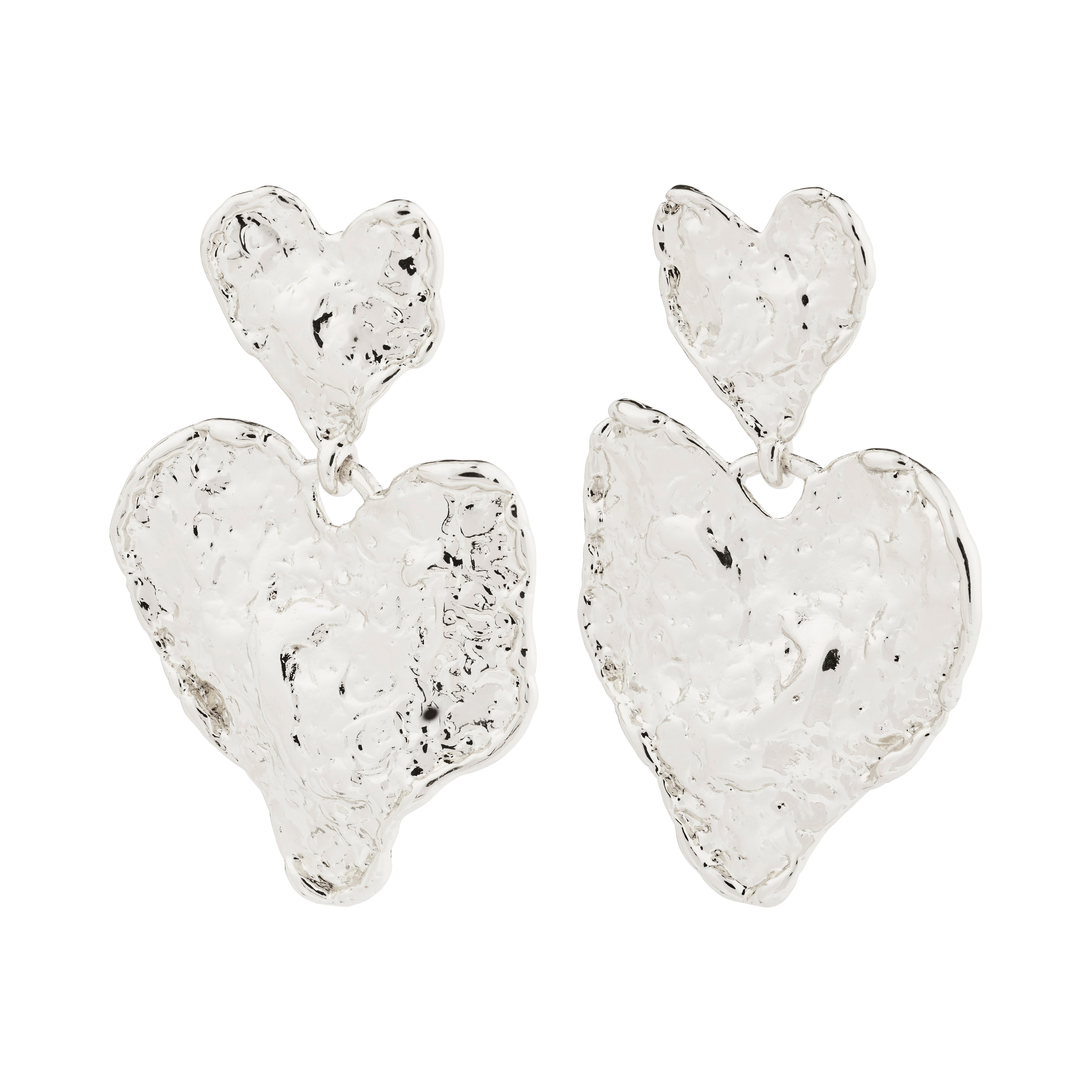 Silver-plated RYAN earrings, heart-shaped with a rustic, handcrafted design from Pilgrim, crafted from 98% recycled material for a luxe boho vibe.
