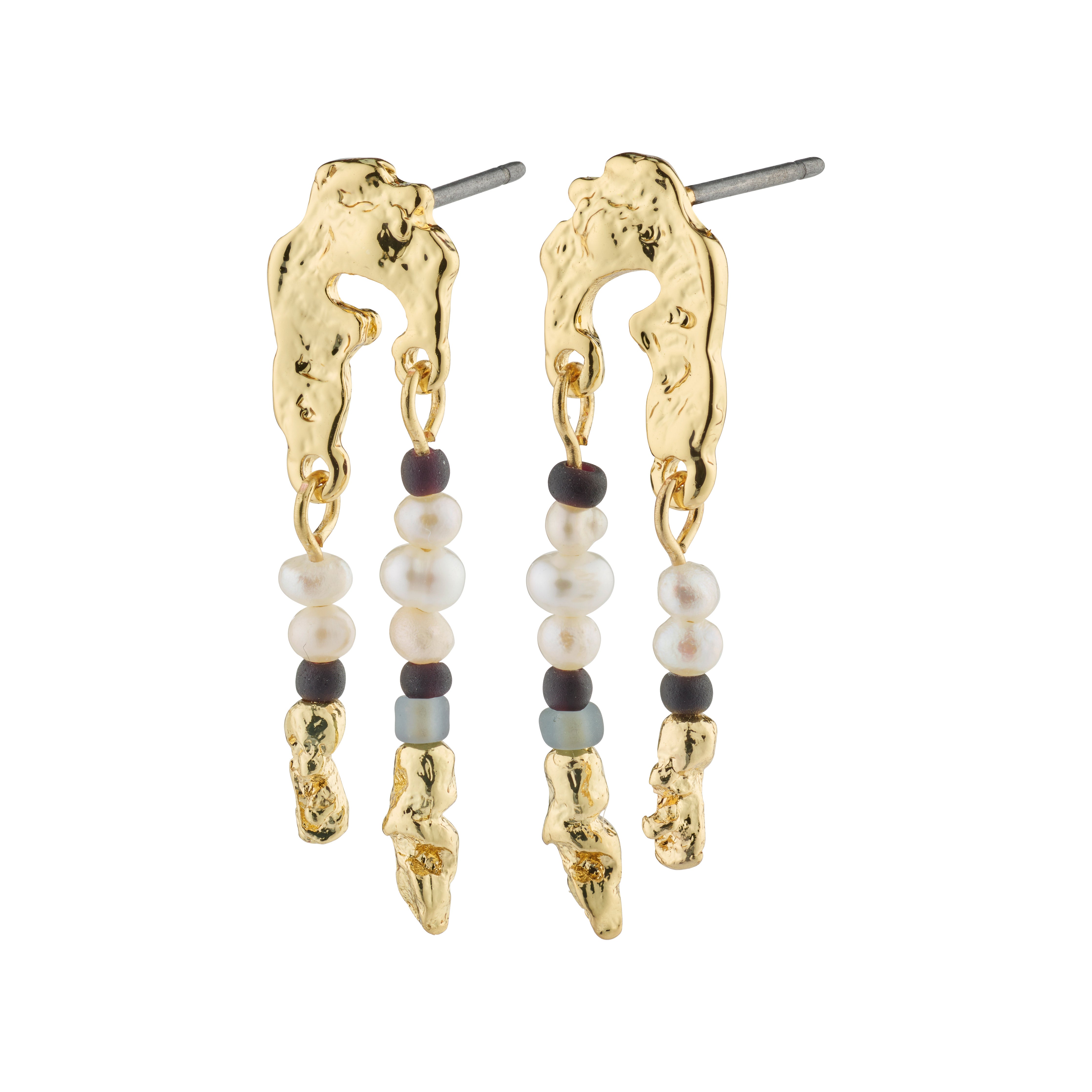 NIYA earrings by Pilgrim: handcrafted gold-plated earrings with white and black beads, perfect for a trendy summer look.