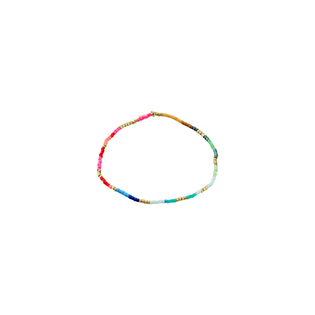 ALISON bracelet multi, gold-plated with colorful tubular beads and metallic spacers on a stretchy band, offering a vibrant, boho-chic accessory for versatile styling.