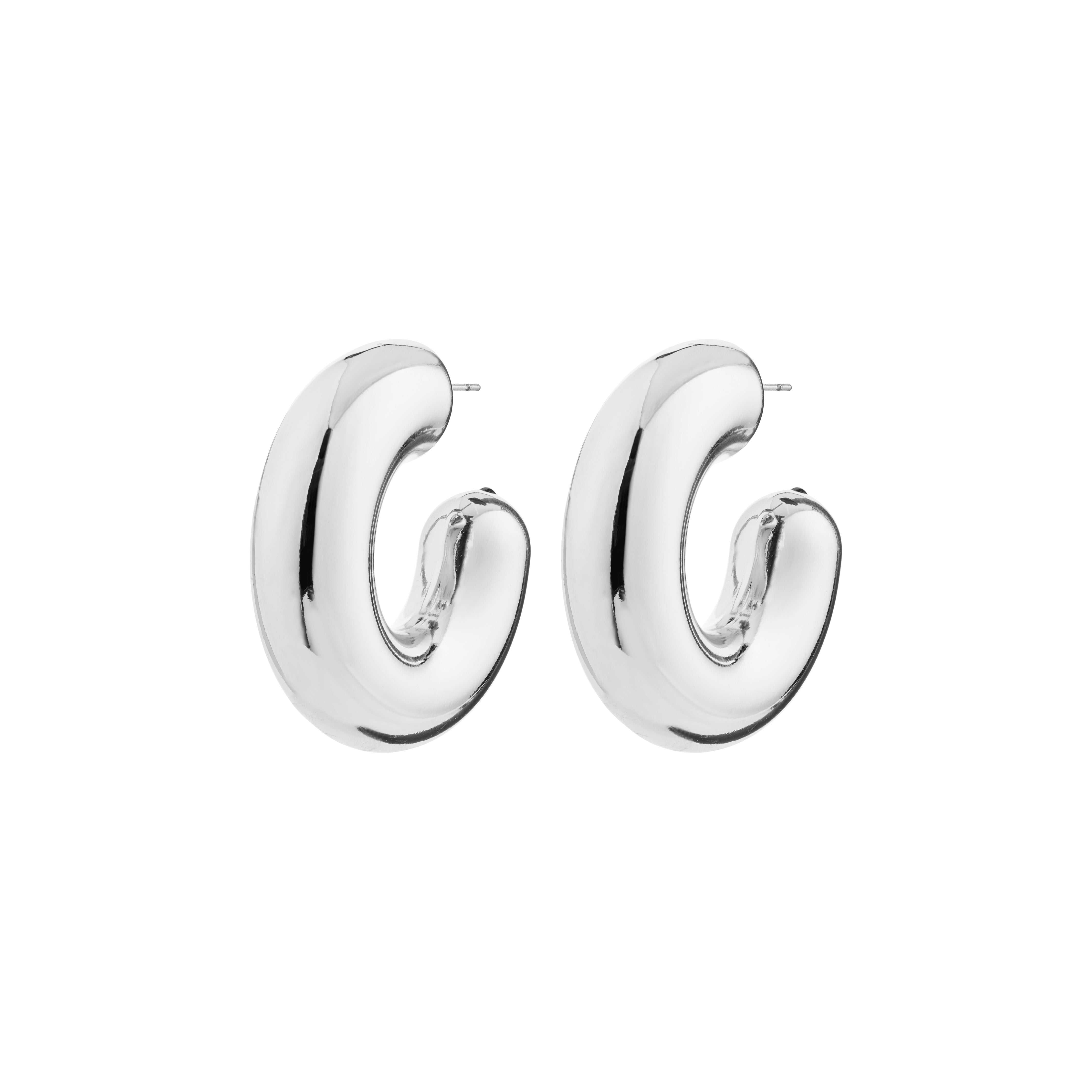 FREJA WEWER x PILGRIM Firenze hoops, medium, silver-plated, featuring a bold, chunky design perfect for elevating outfits with modern elegance.