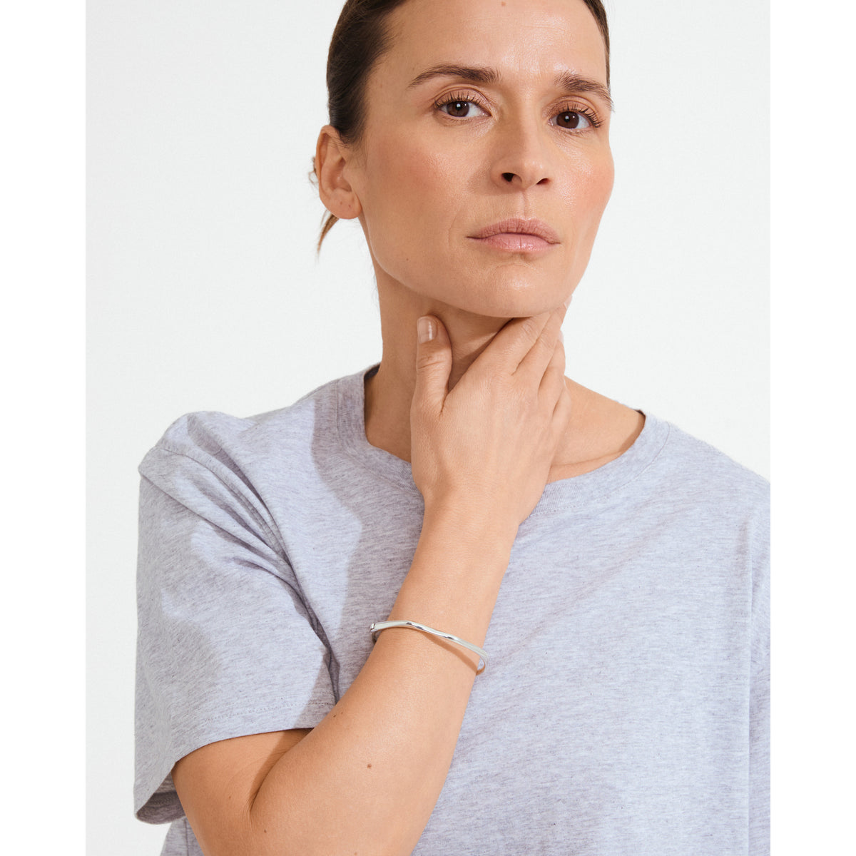 xDEA PAVE BANGLE