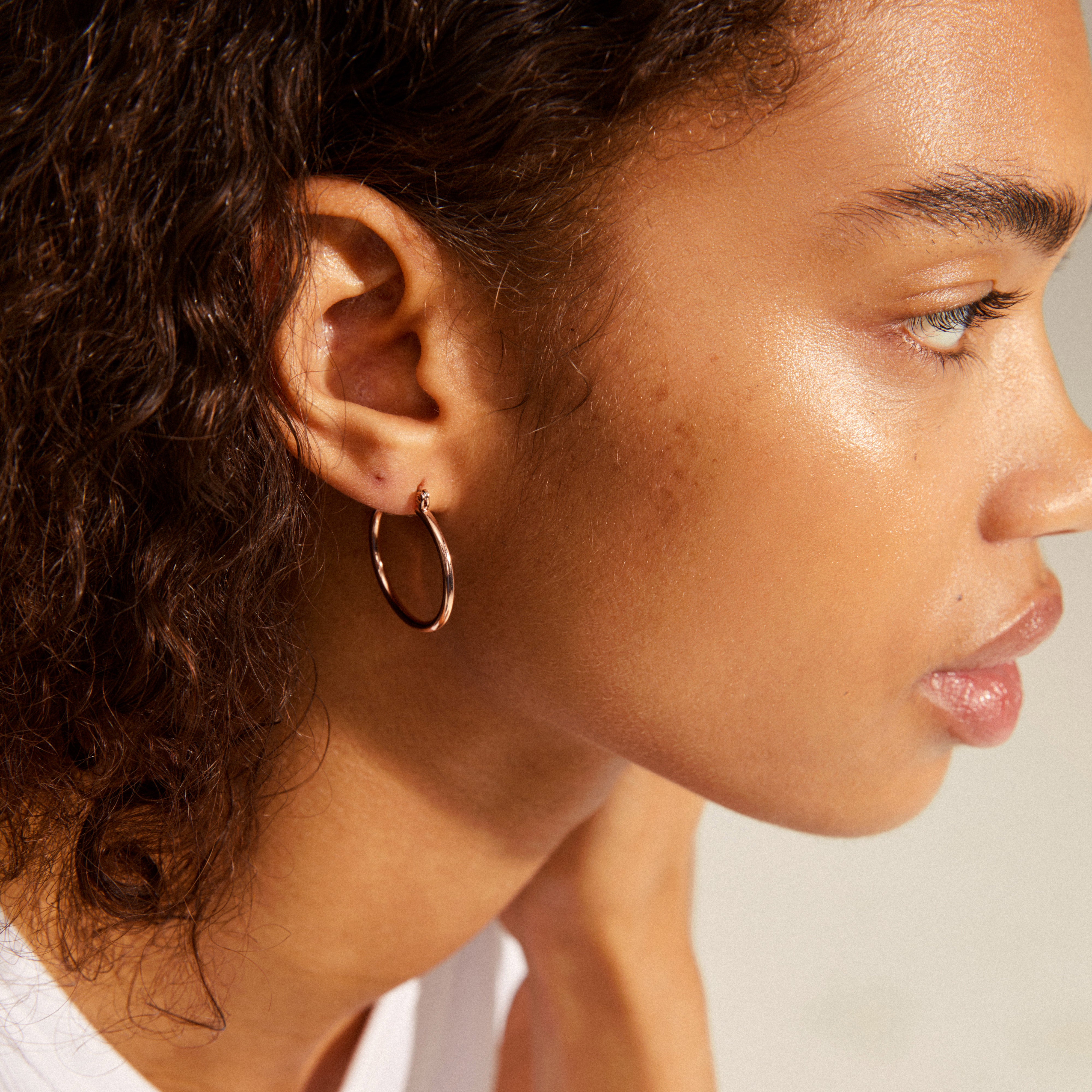 Rose gold medium hoop earrings sales