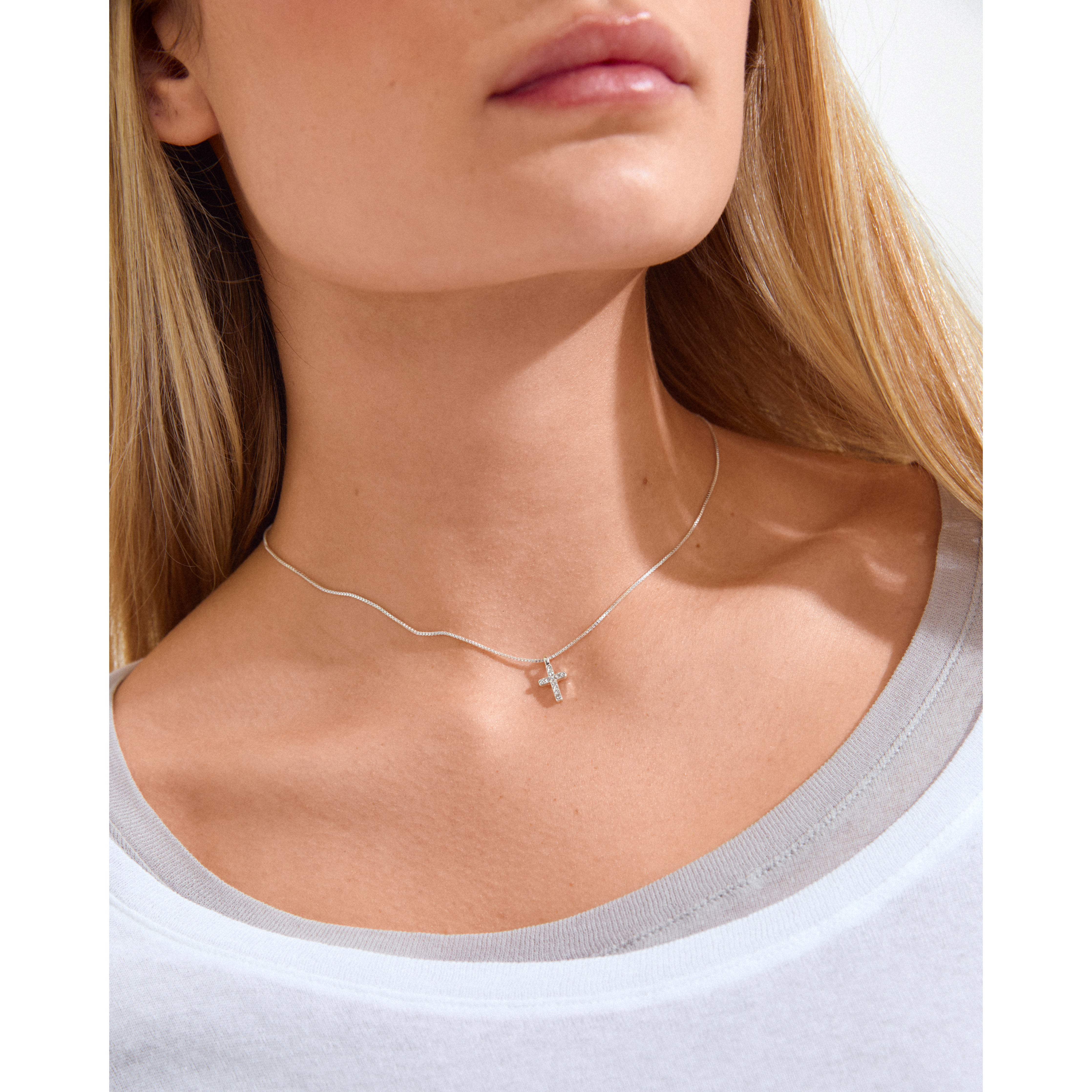 CLARA crystal cross necklace silver-plated
