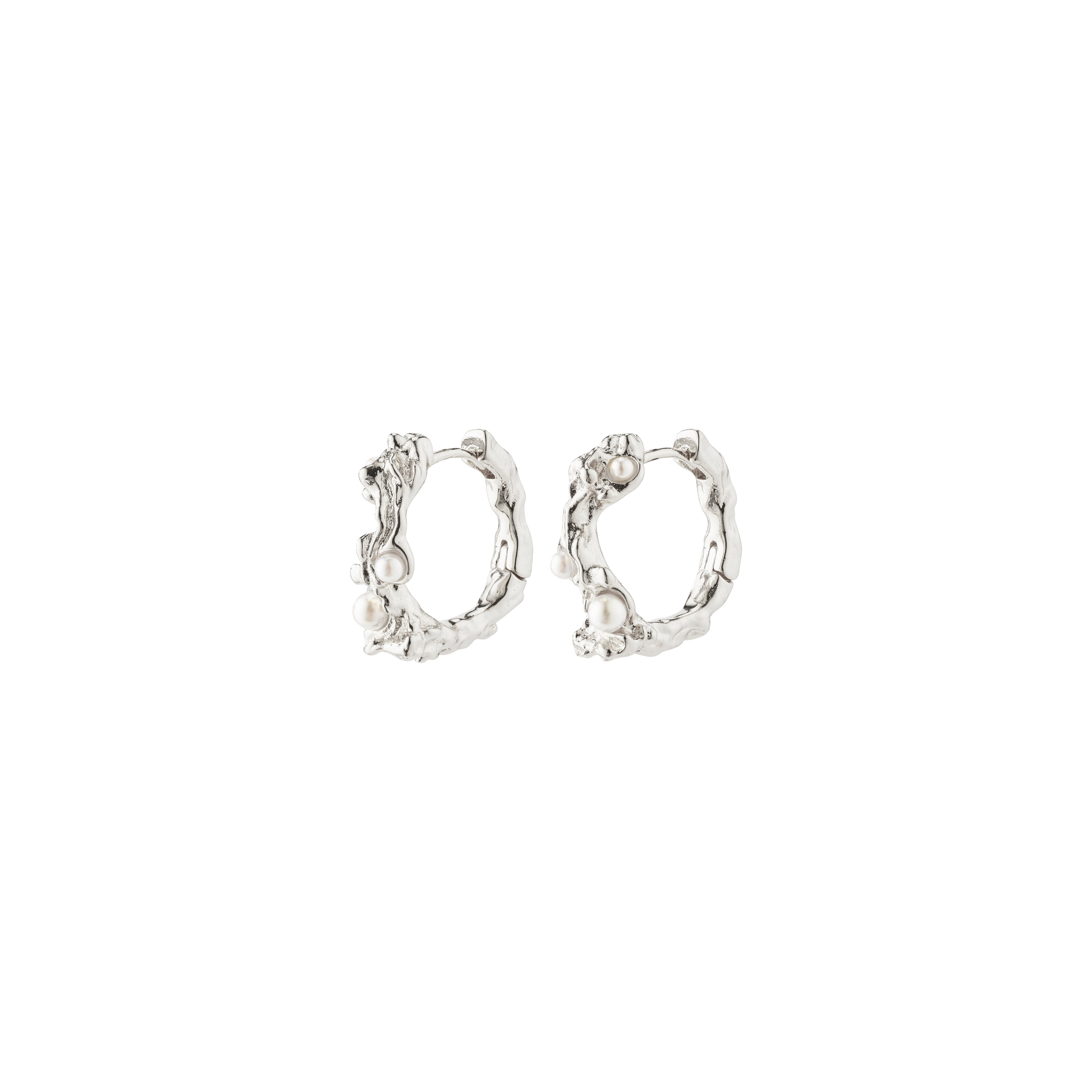 RAELYNN earrings silver-plated, featuring organic textured hoops with small white beads, crafted from 97% recycled material for a playful, summery vibe.