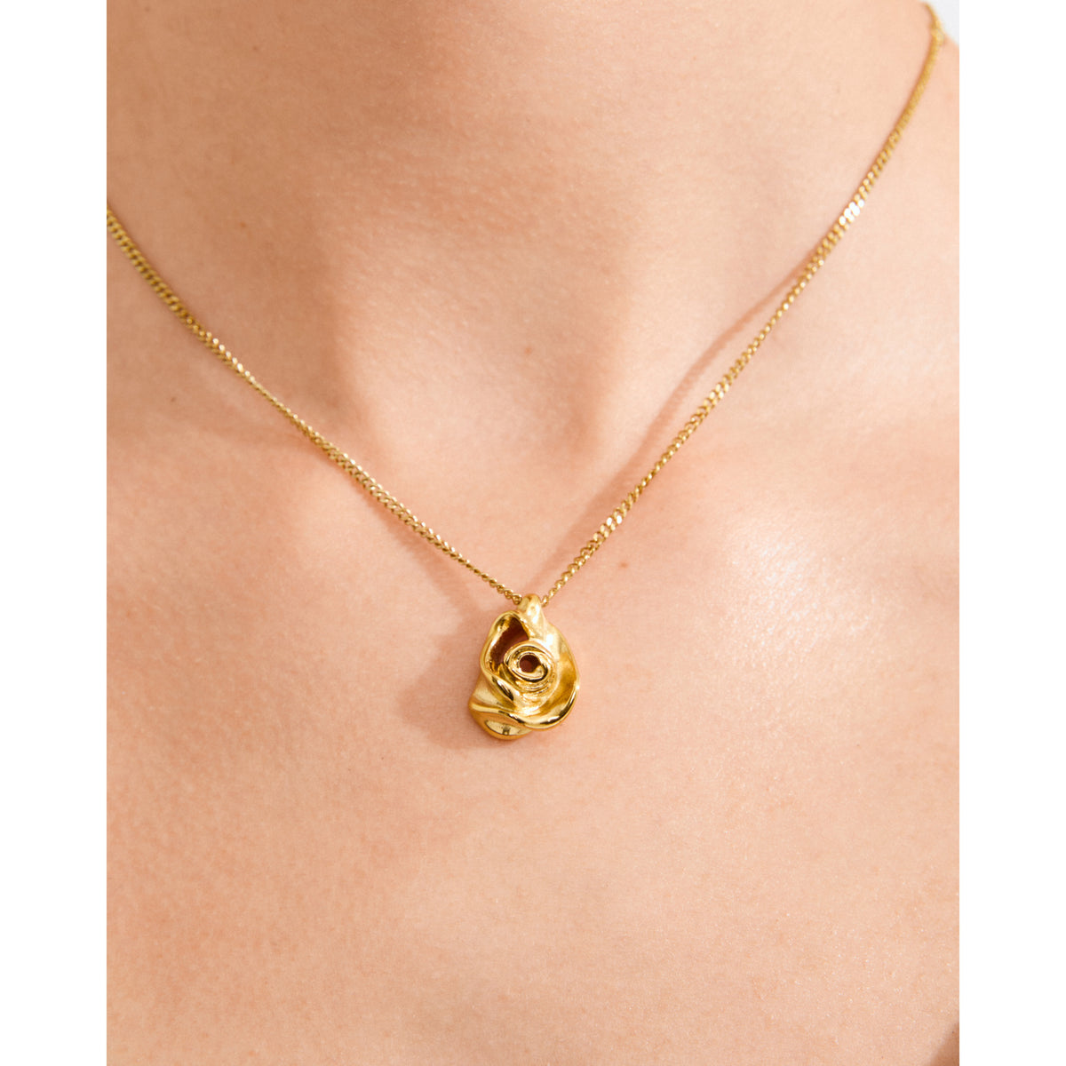 RIYAN necklace gold-plated