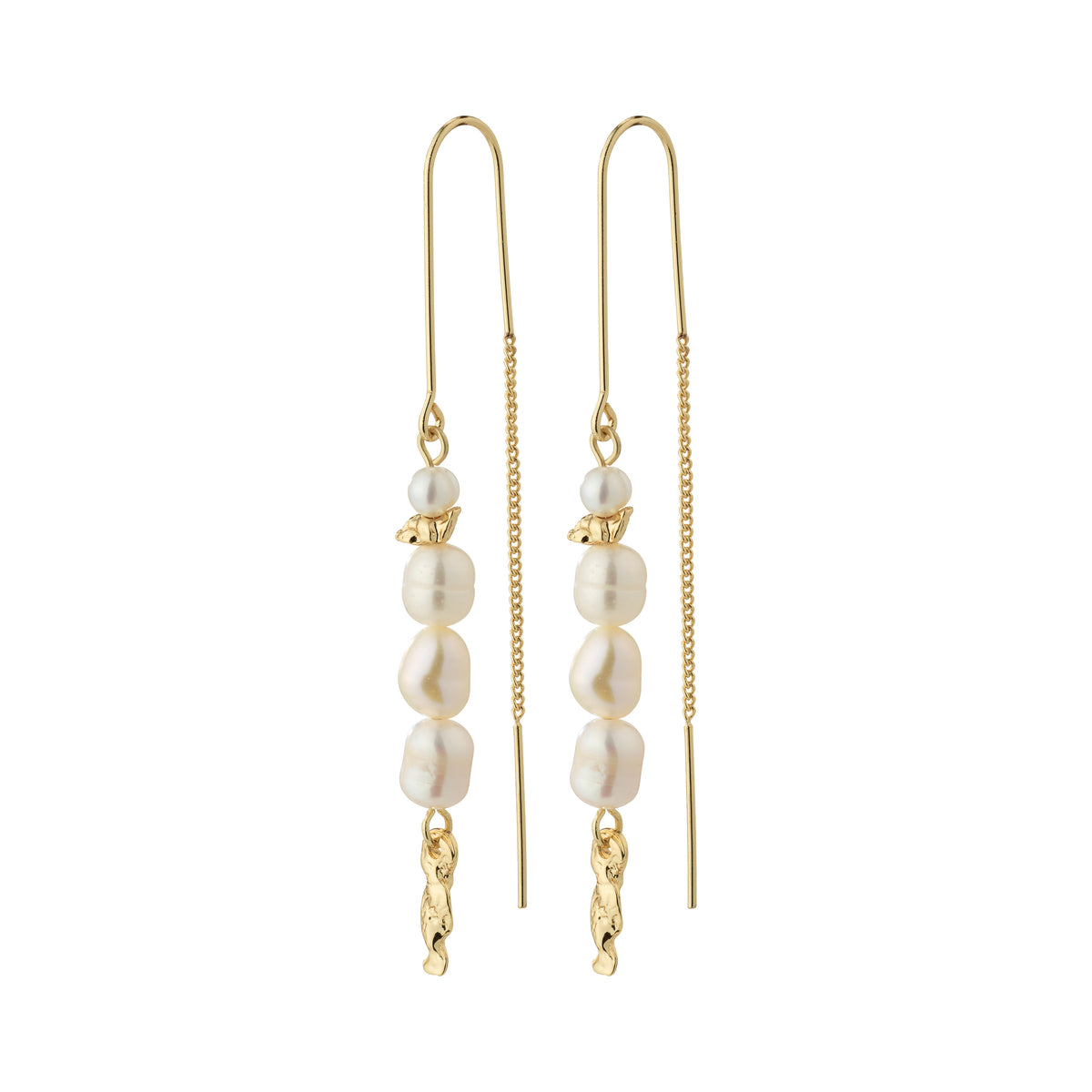 BERTHE pearl chain earrings, gold-plated, featuring organic shapes with white freshwater pearls, embodying Pilgrim's elegant, nature-inspired design.