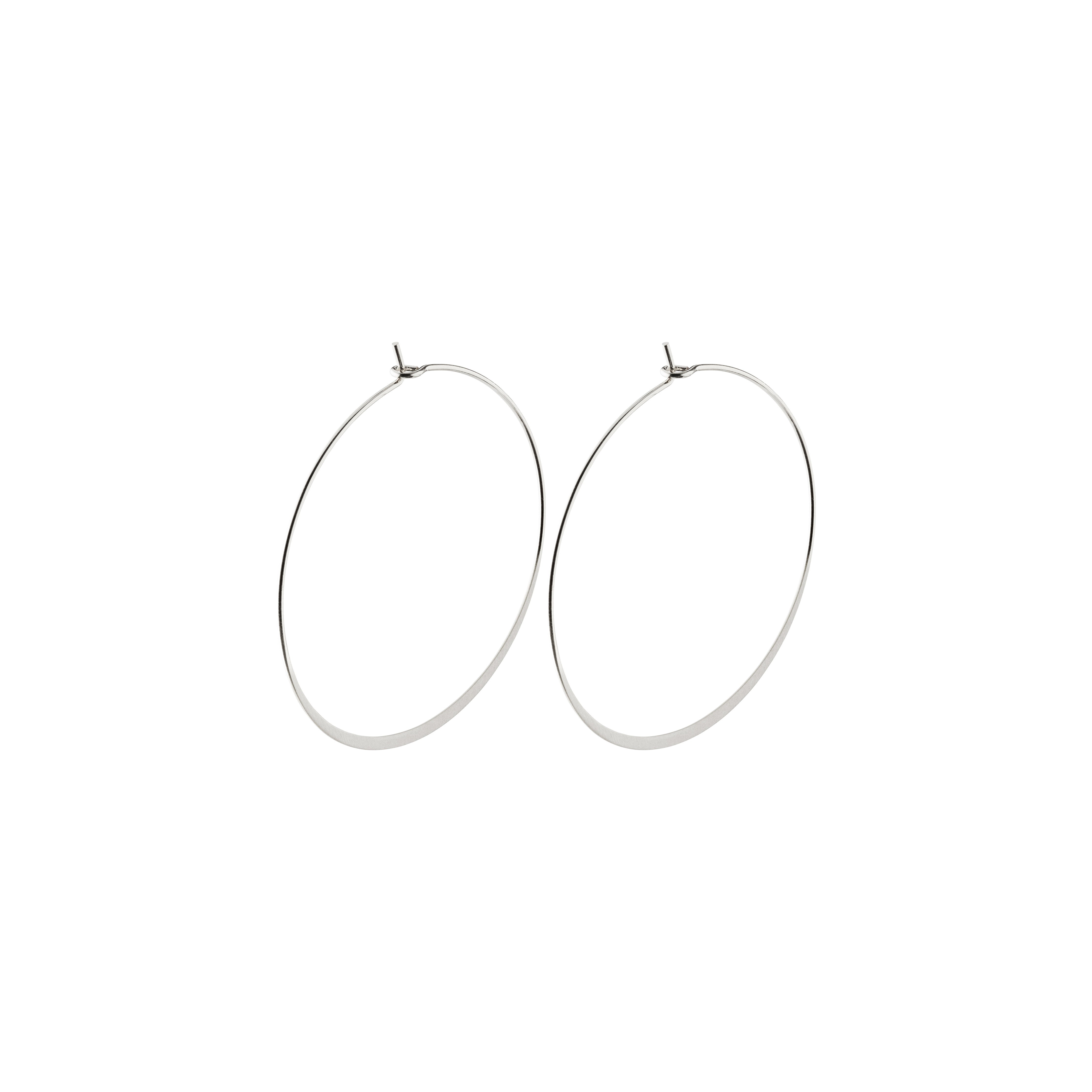 TILLY earrings silver-plated, simple and elegant hoop creole design, suitable for daily and evening wear, embodying Pilgrim's Scandinavian quality and style.