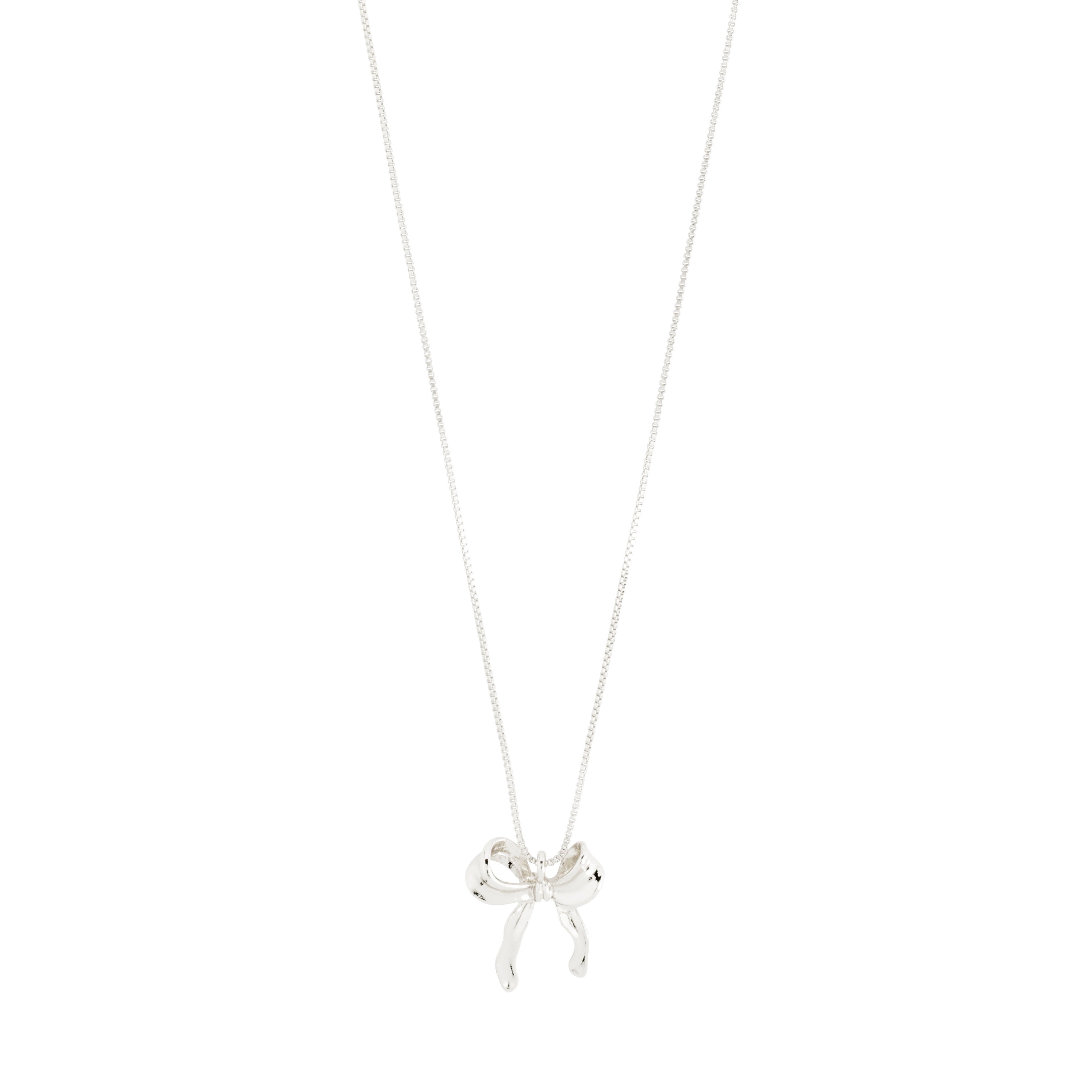 CASSIAN necklace silver-plated features a sleek bow pendant on a slim box chain, ideal for a trendy, minimalist look.