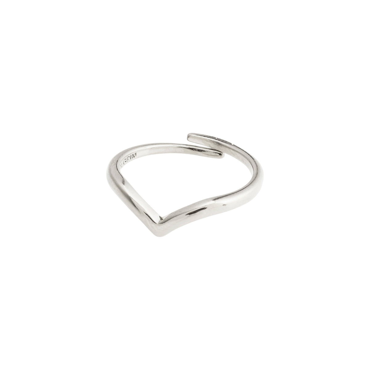 LULU stack ring silver-plated with a curved, sophisticated design from Pilgrim's stackable collection, enhancing personal style and elegance. Perfect for mixing with other rings.