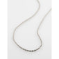 Close-up of the PAM robe chain necklace, silver-plated with twisted details, ideal for layering. Measures 40 + 9 cm. Perfect for trendy, personal style seekers.