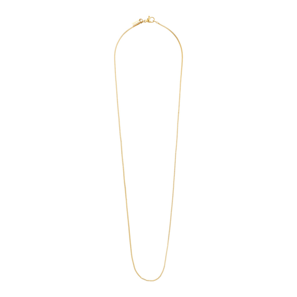 Gold-plated 50 cm NANCY venetian chain, a versatile piece for minimalist or layered styles, crafted from recycled materials, embodying Pilgrim's timeless and trendy design ethos.