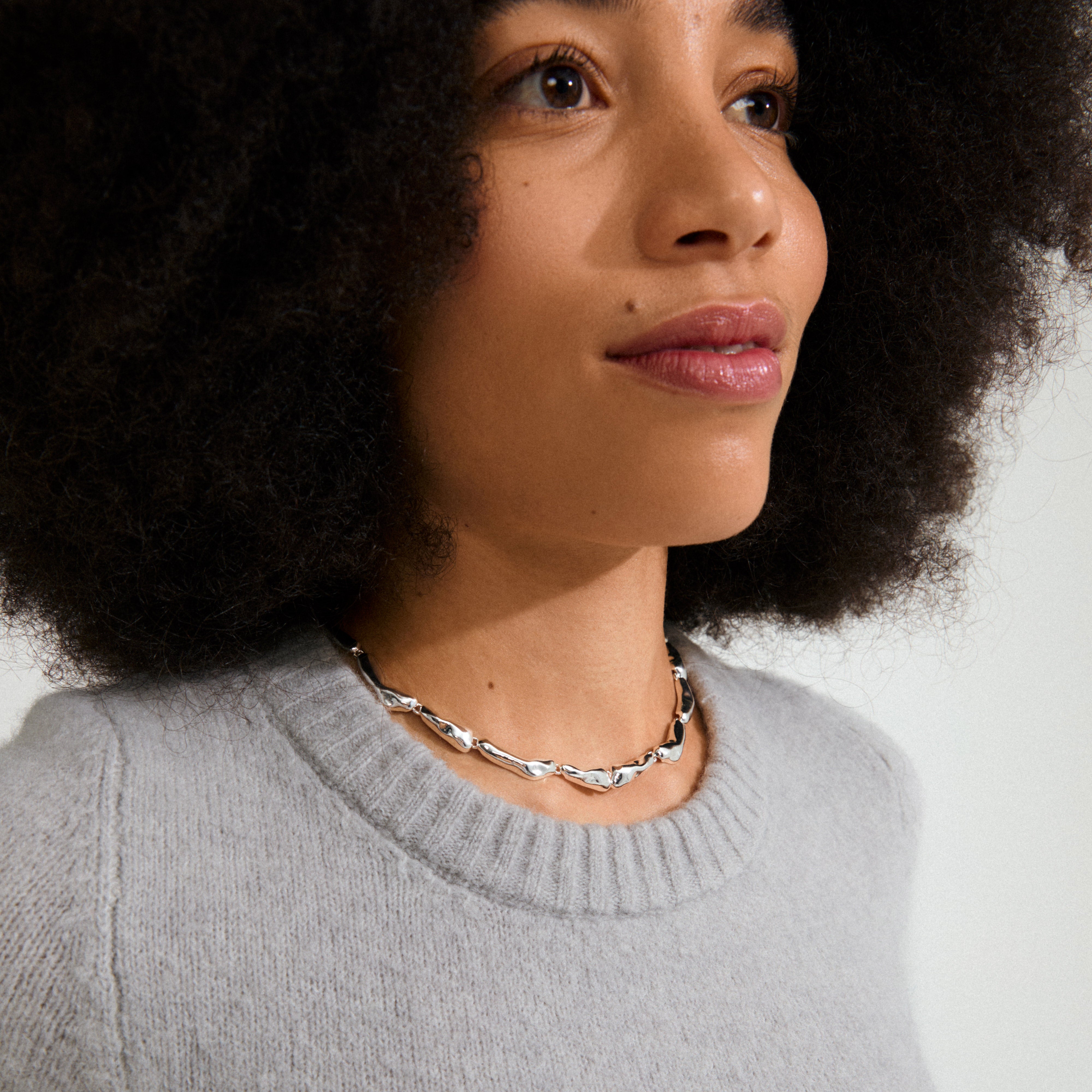 HARRISON necklace silver-plated with puffy, irregular links, inspired by nature, 38 cm with 12 cm extension, made from 99% recycled material.