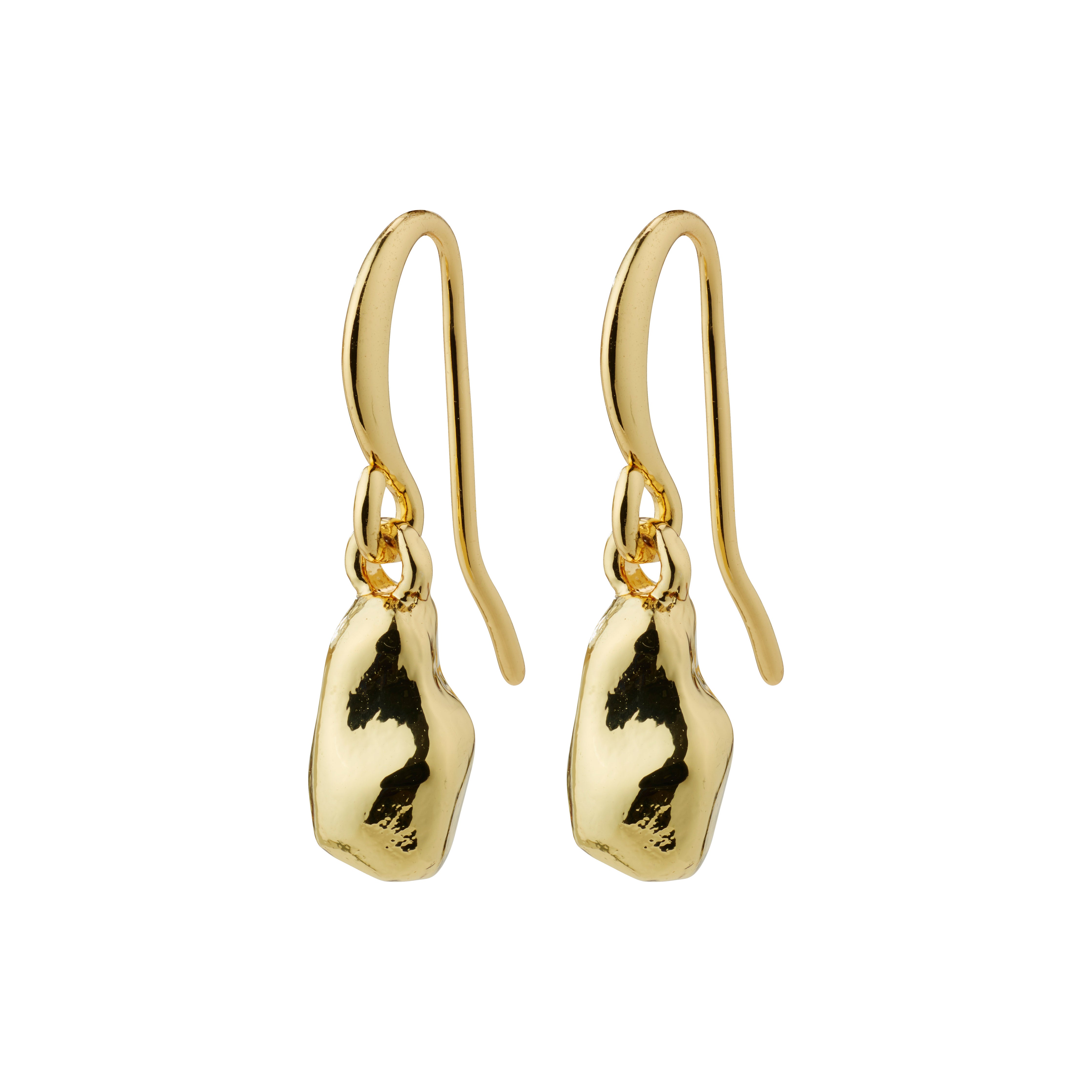 CHANTAL earrings gold-plated, showcasing organic, shiny surfaces, embodying a handcrafted feel. Part of Pilgrim's eco-friendly collection, blending nature-inspired design with Scandinavian craftsmanship.