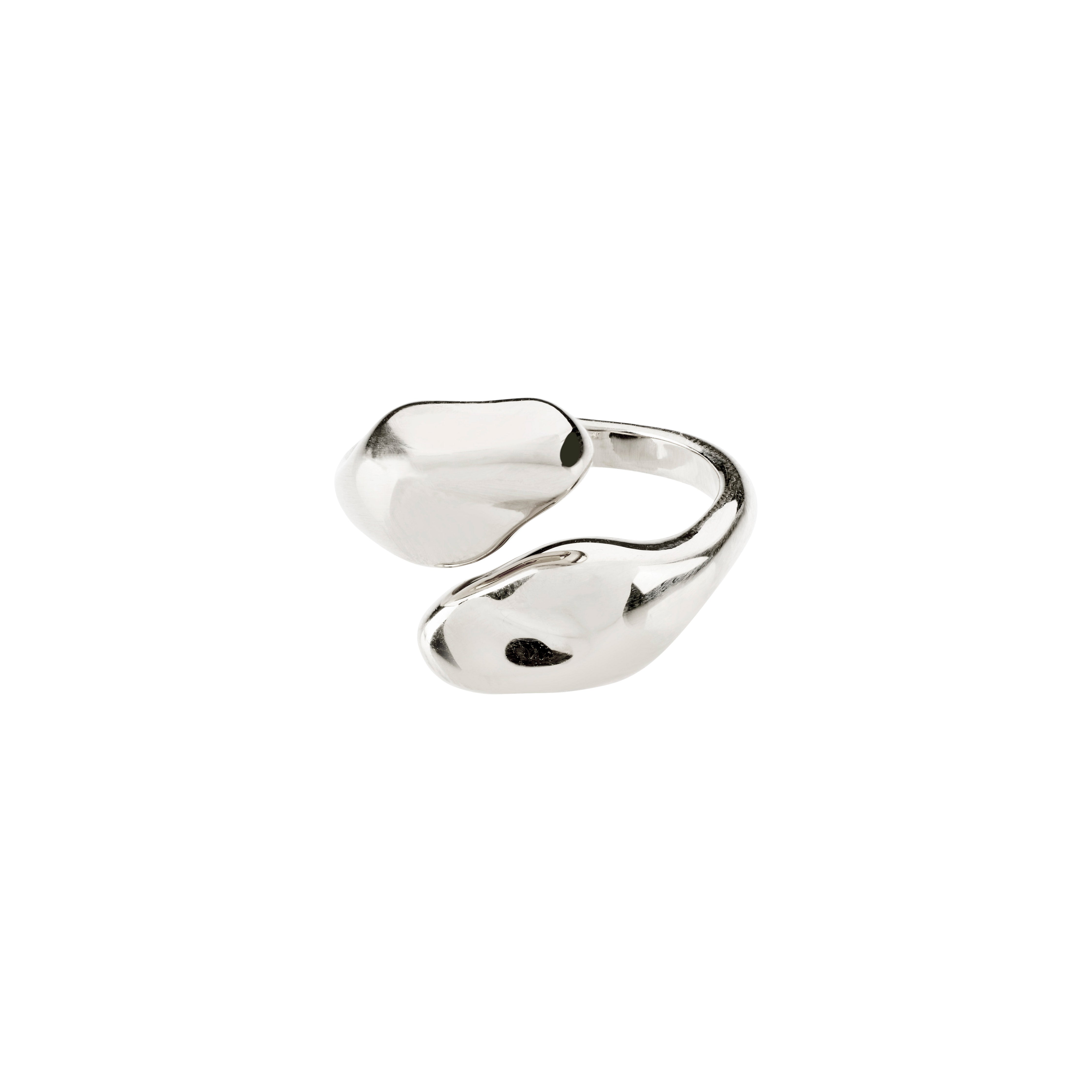 CHANTAL ring silver-plated, showcasing a silver, curved design with a glossy, handcrafted finish, perfect for both casual and party outfits.