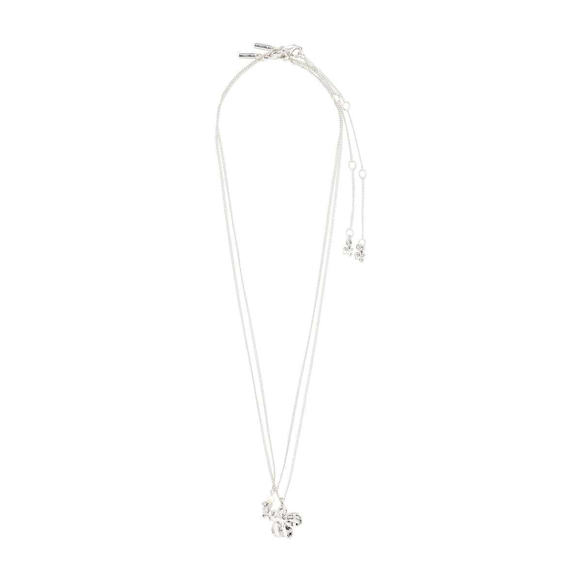 ZHURI necklace 2-in-1 set, featuring a silver-plated flower pendant and chain with a freshwater pearl, offering a romantic, effortless style.