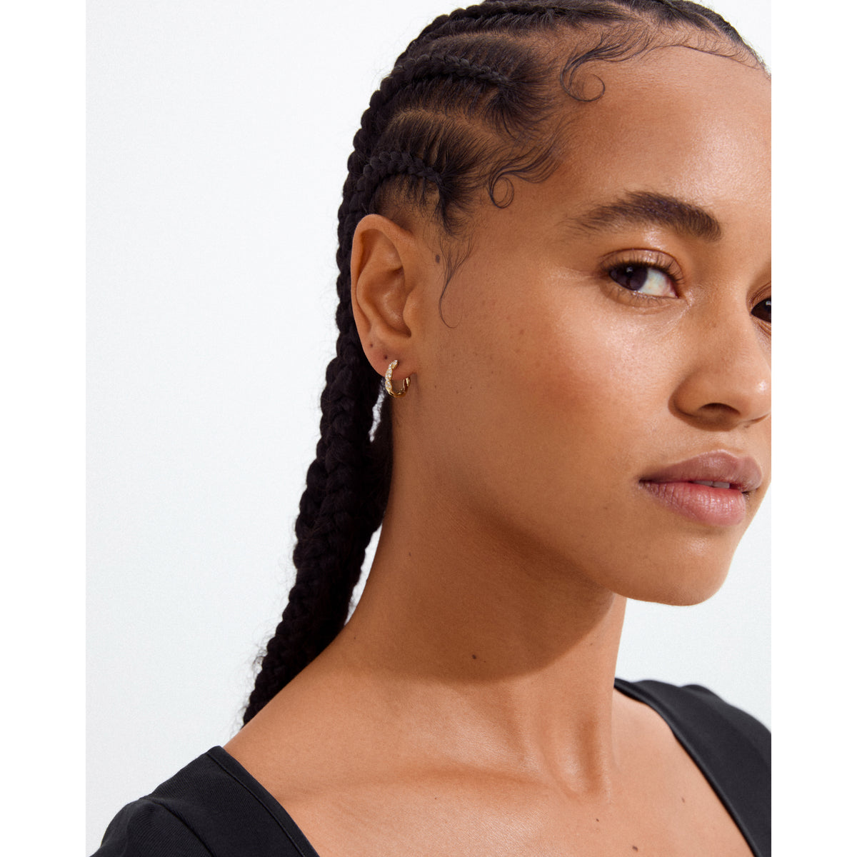 EZO twirled crystal hoops gold-plated