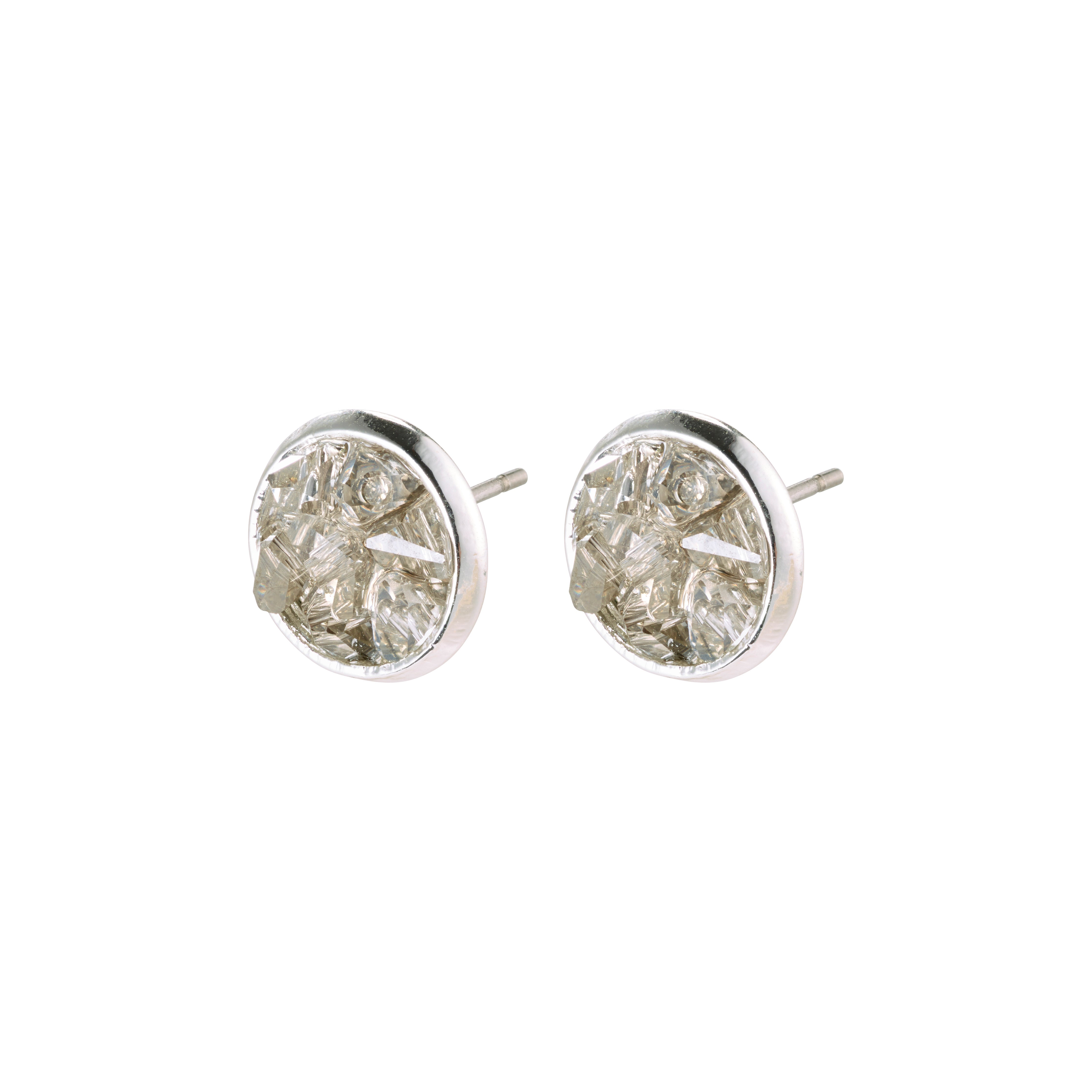 JOSEFINE earrings silver-plated feature a rustic grey stone in a round silver setting, combining edgy texture with elegance for a stylish, modern look.