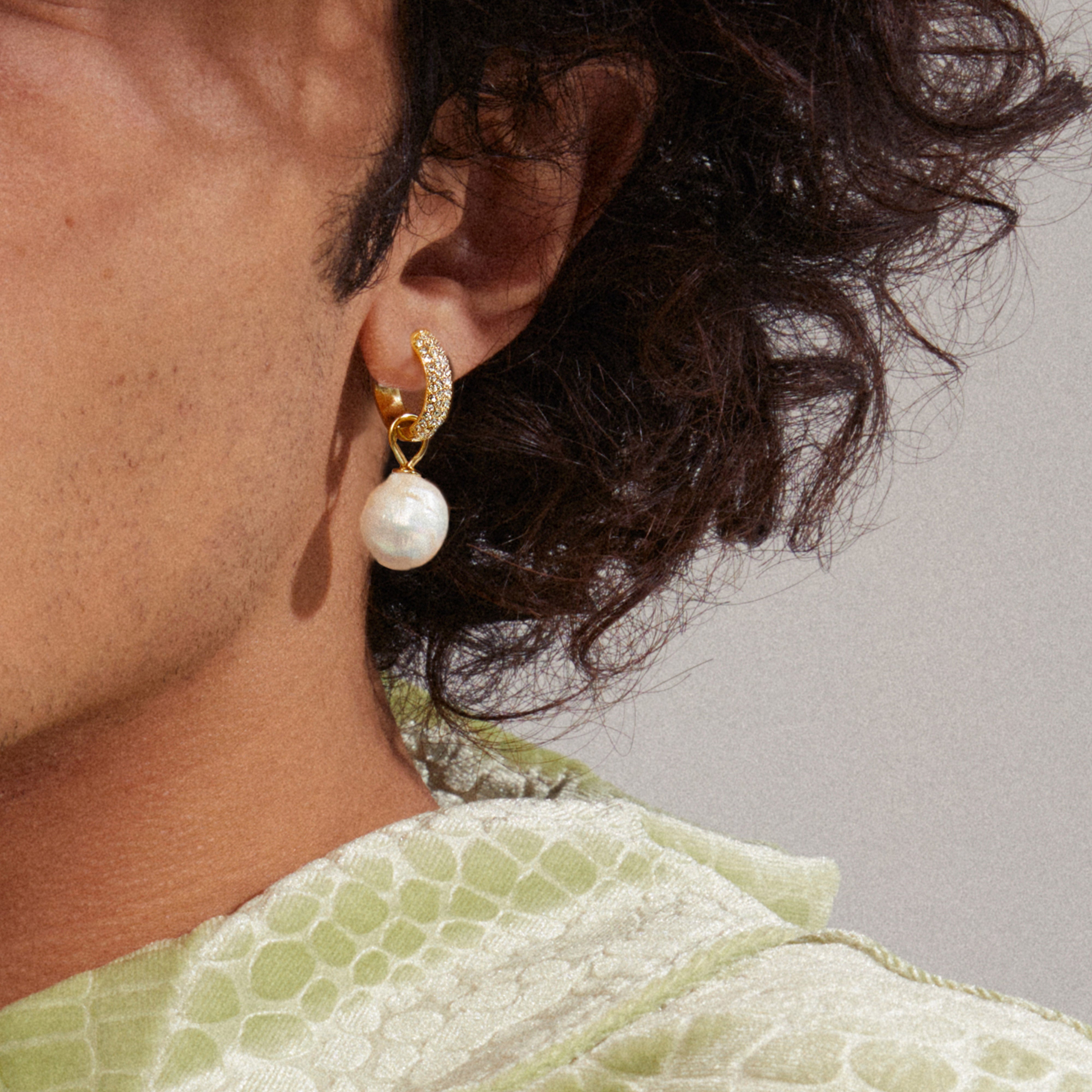 EDELE pearl earrings gold-plated